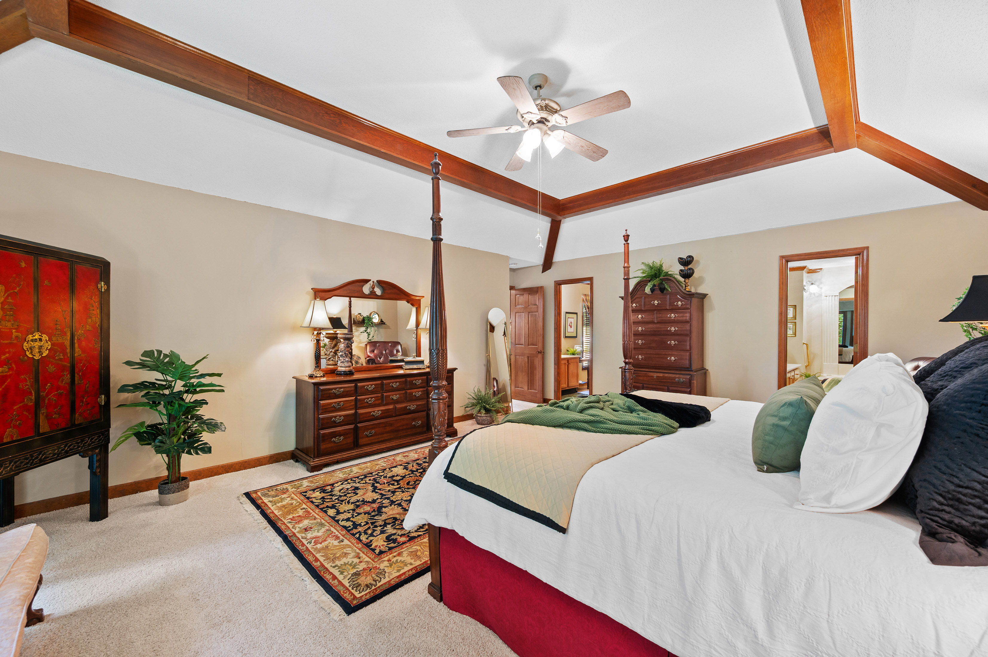 11740 Mountain Laurel Drive