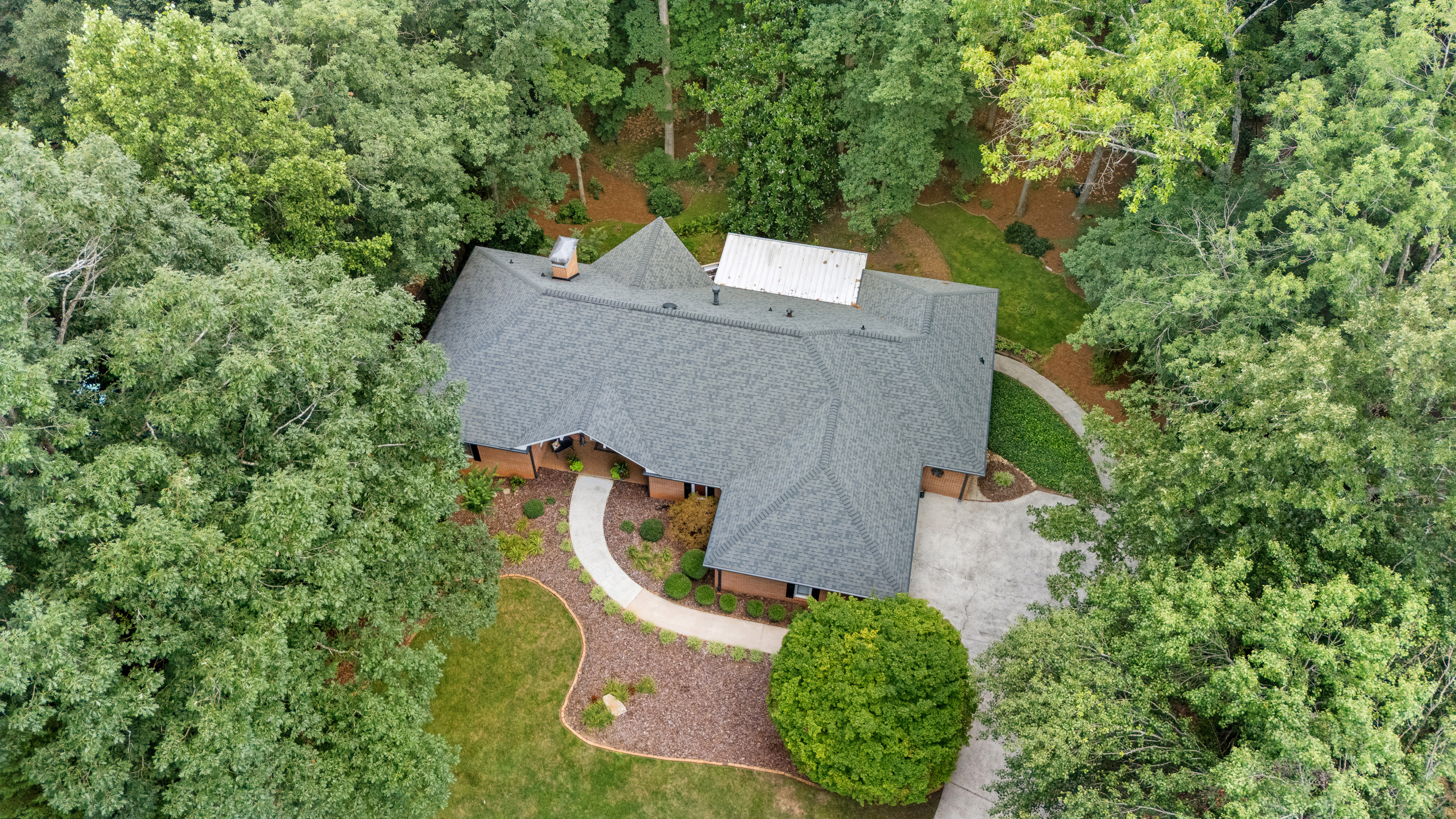11740 Mountain Laurel Drive