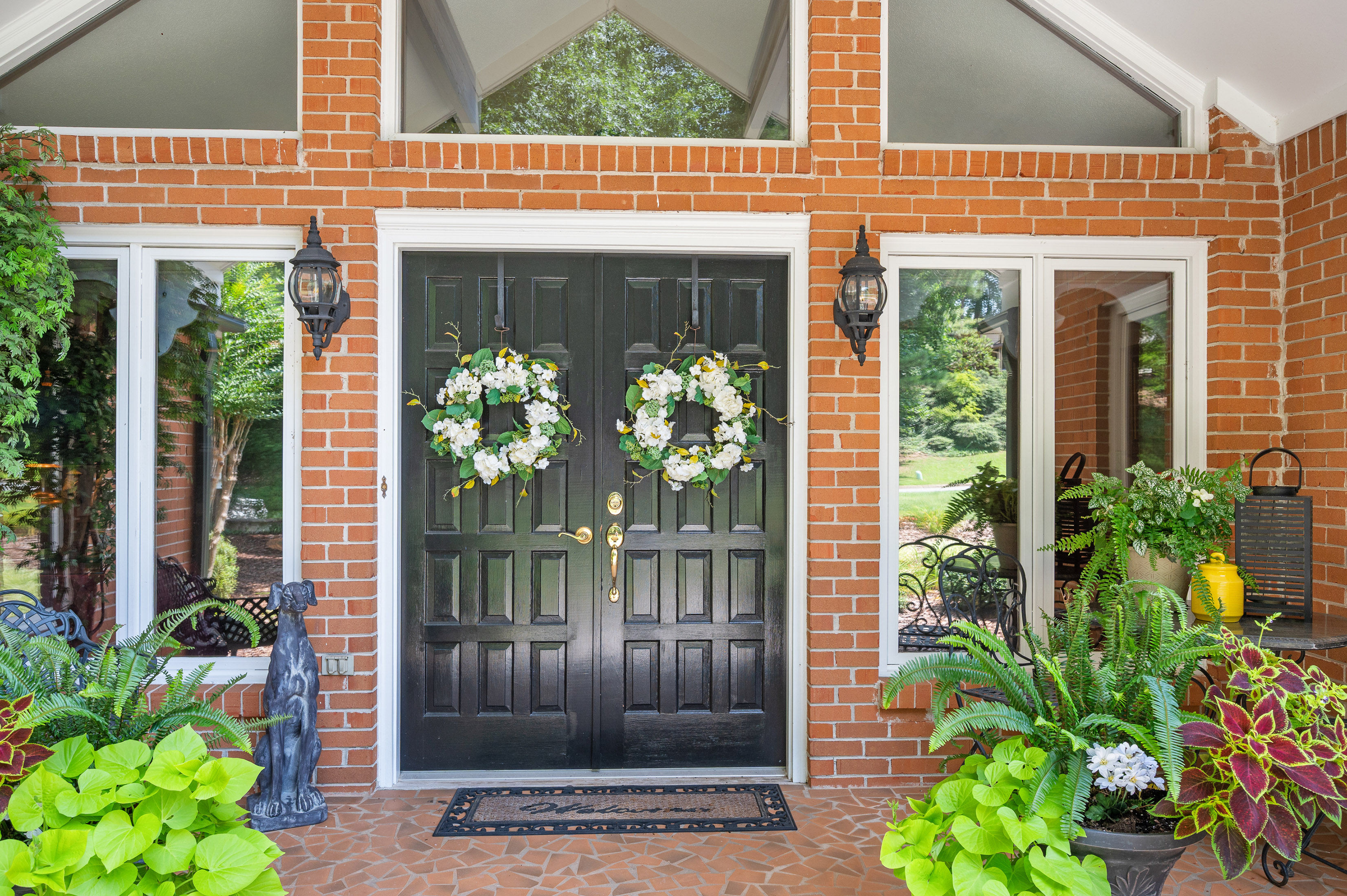11740 Mountain Laurel Drive