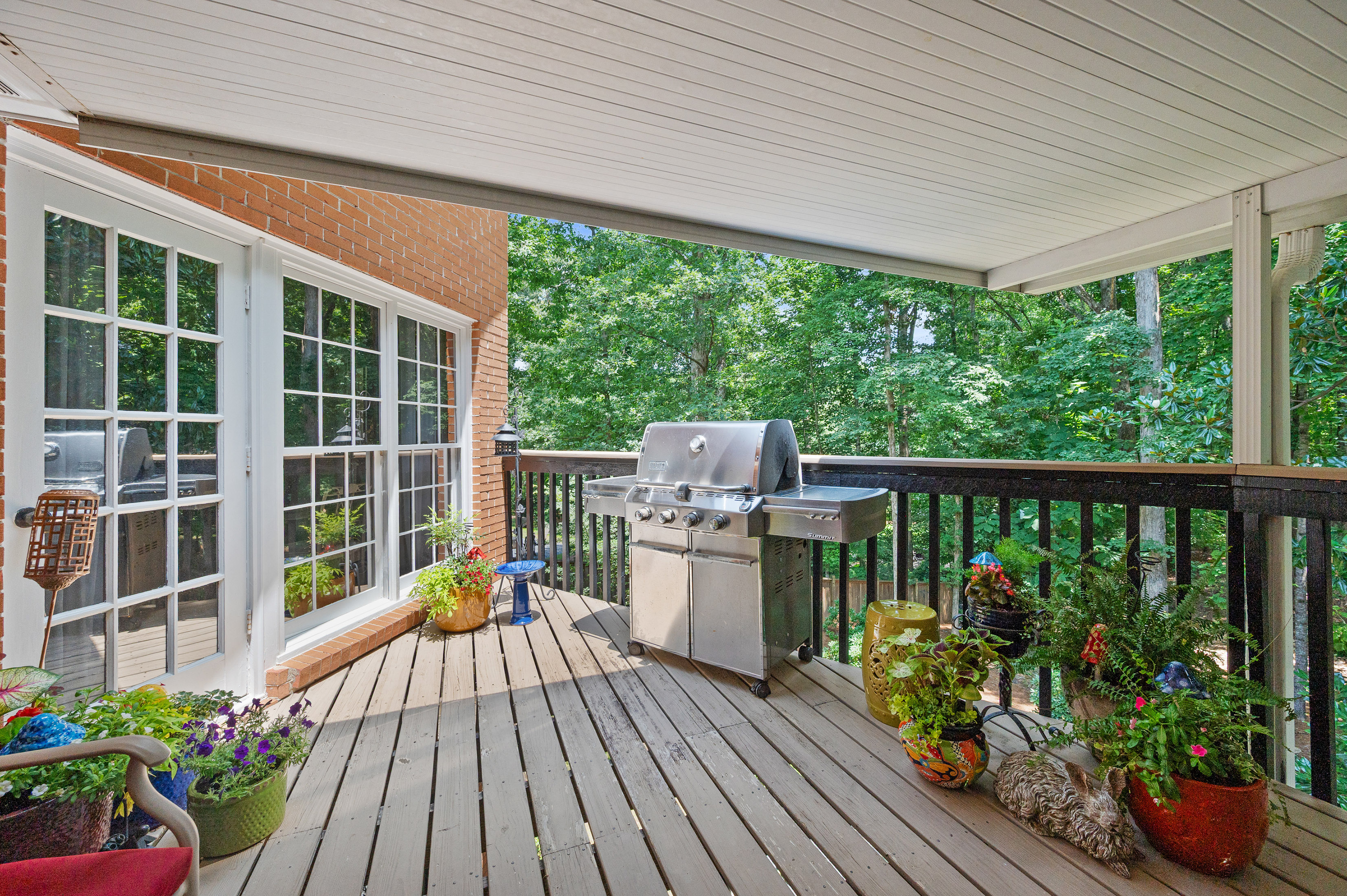 11740 Mountain Laurel Drive