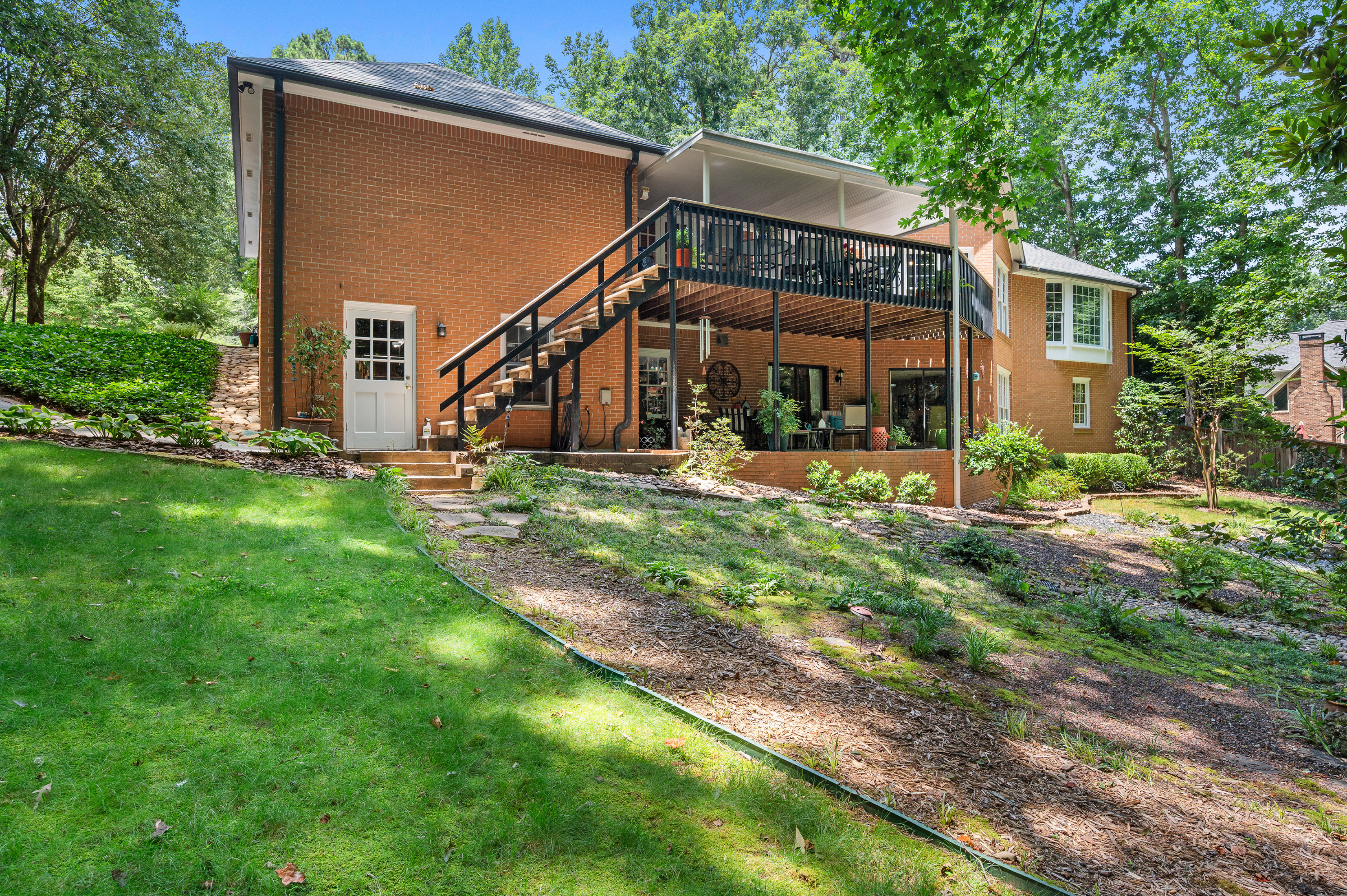 11740 Mountain Laurel Drive