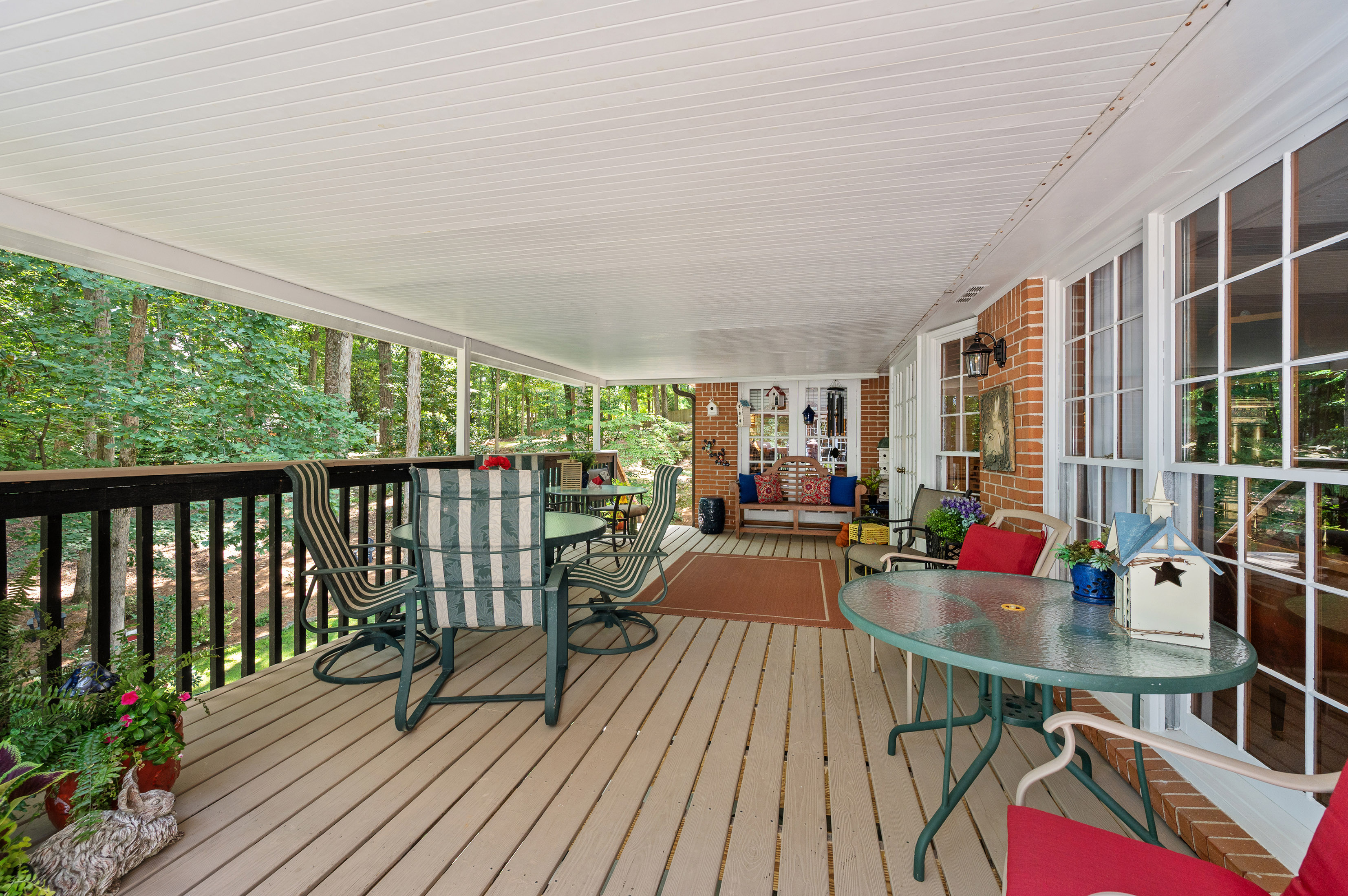 11740 Mountain Laurel Drive