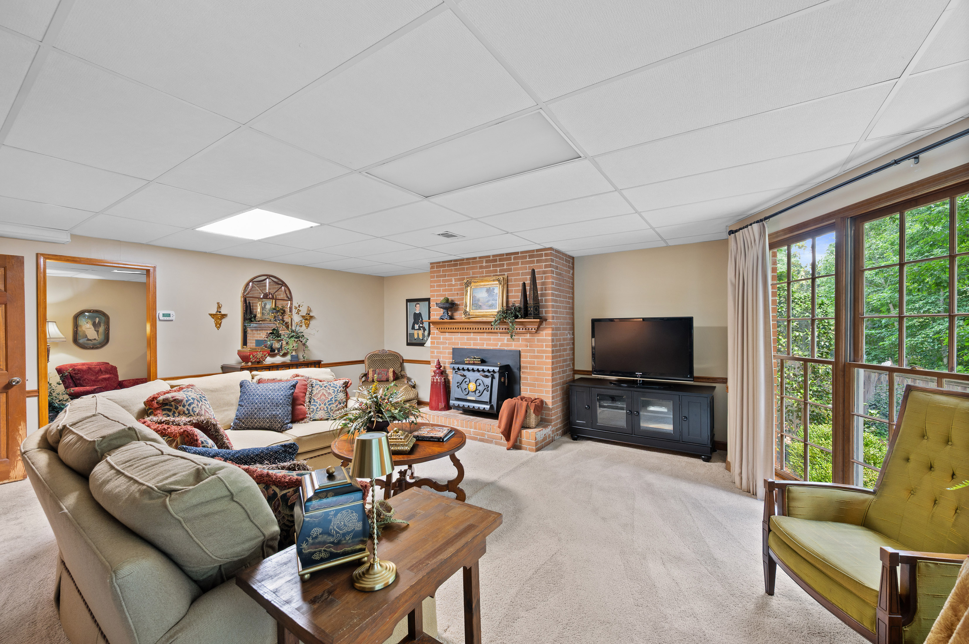 11740 Mountain Laurel Drive