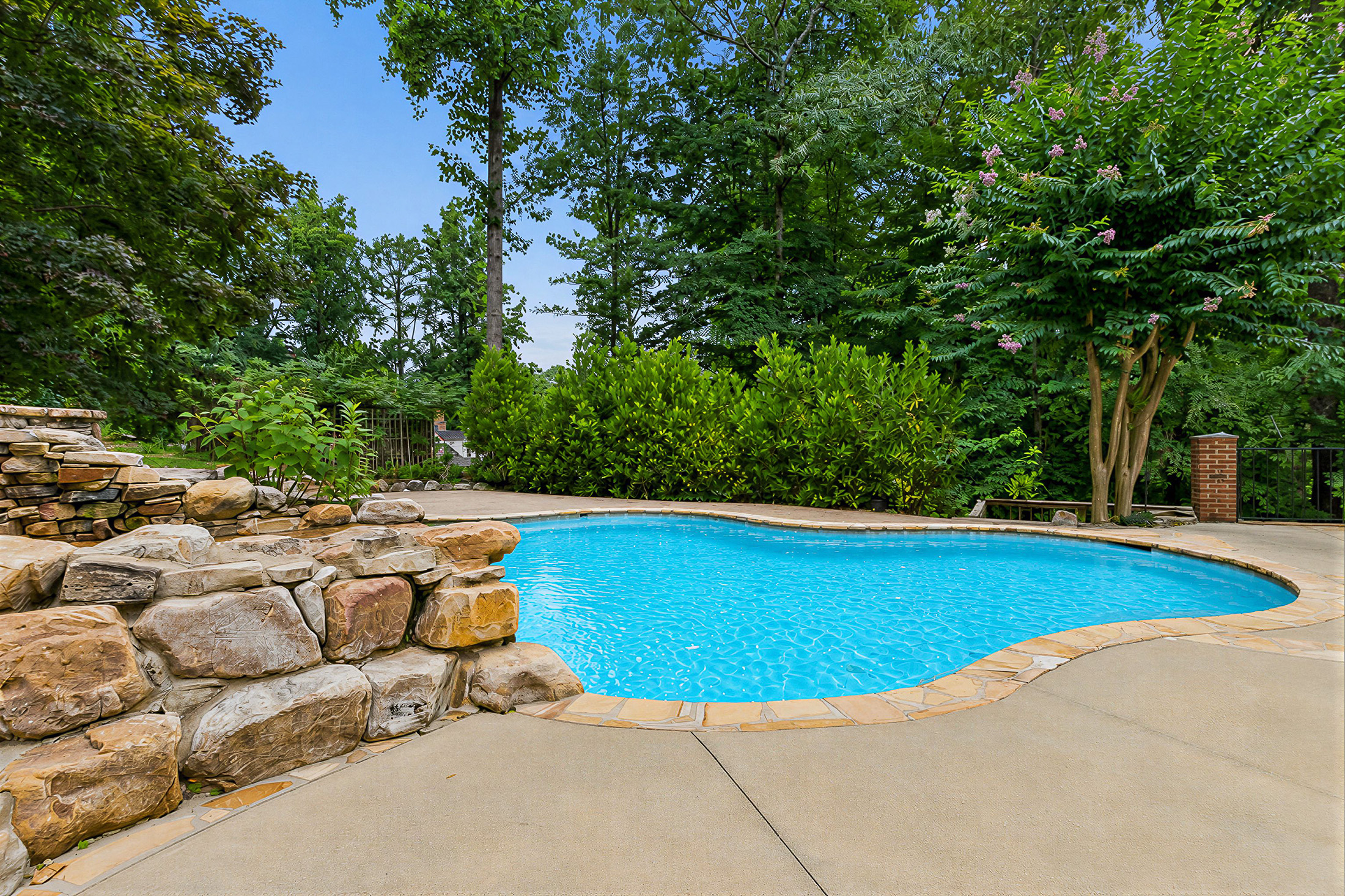 4992 Rebel Trail