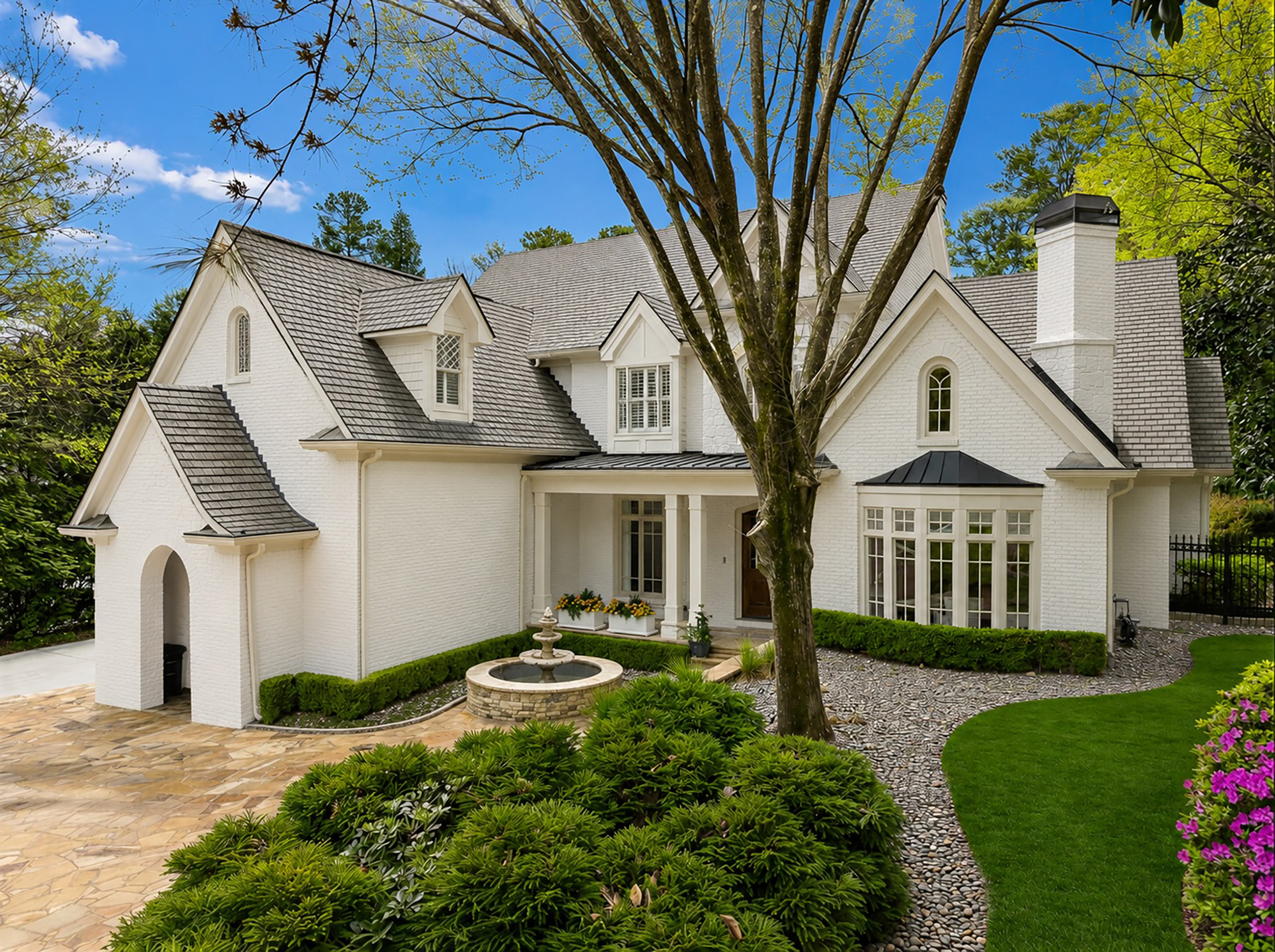 4966 Long Island Drive