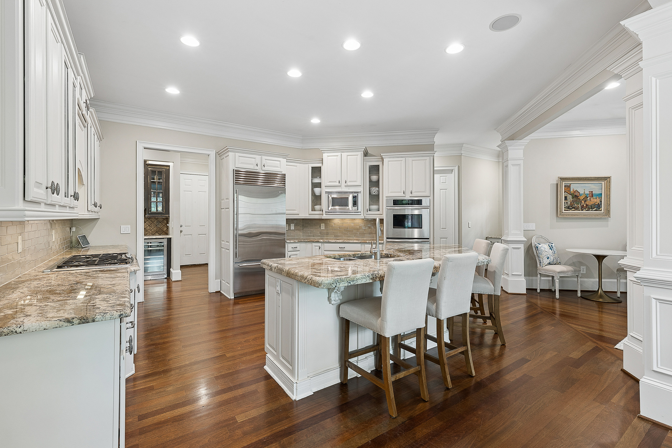 4966 Long Island Drive