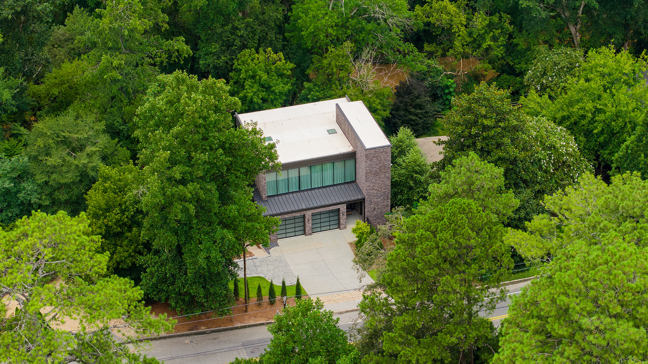 2460 Howell Mill Road NW