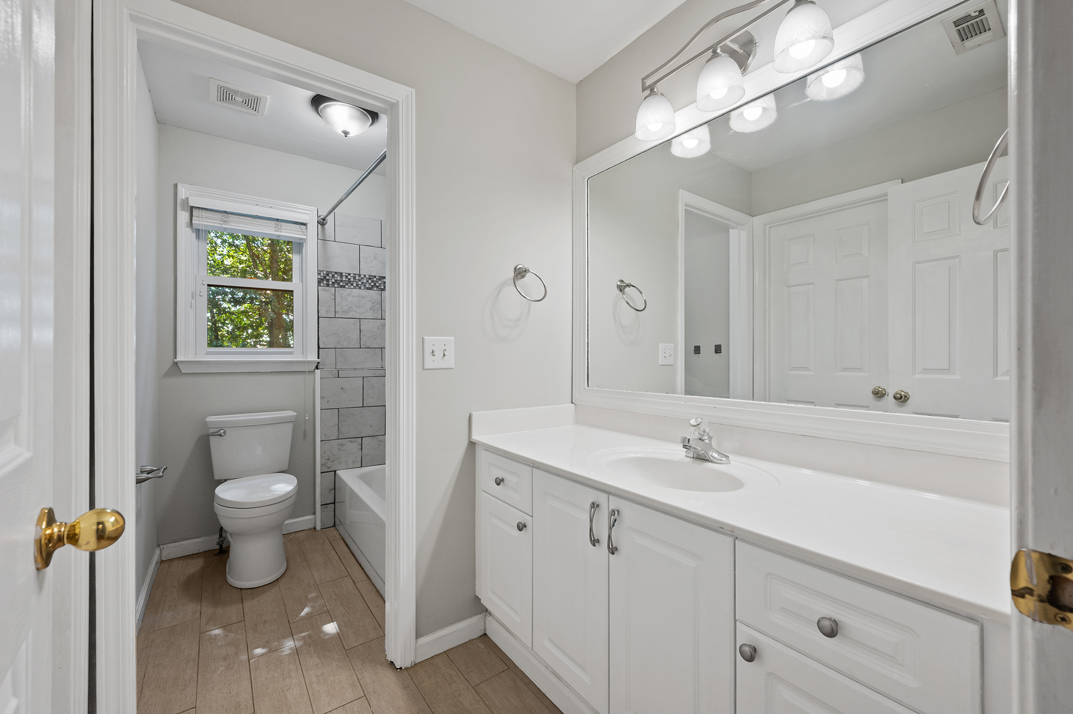 3993 Ironhill Lane