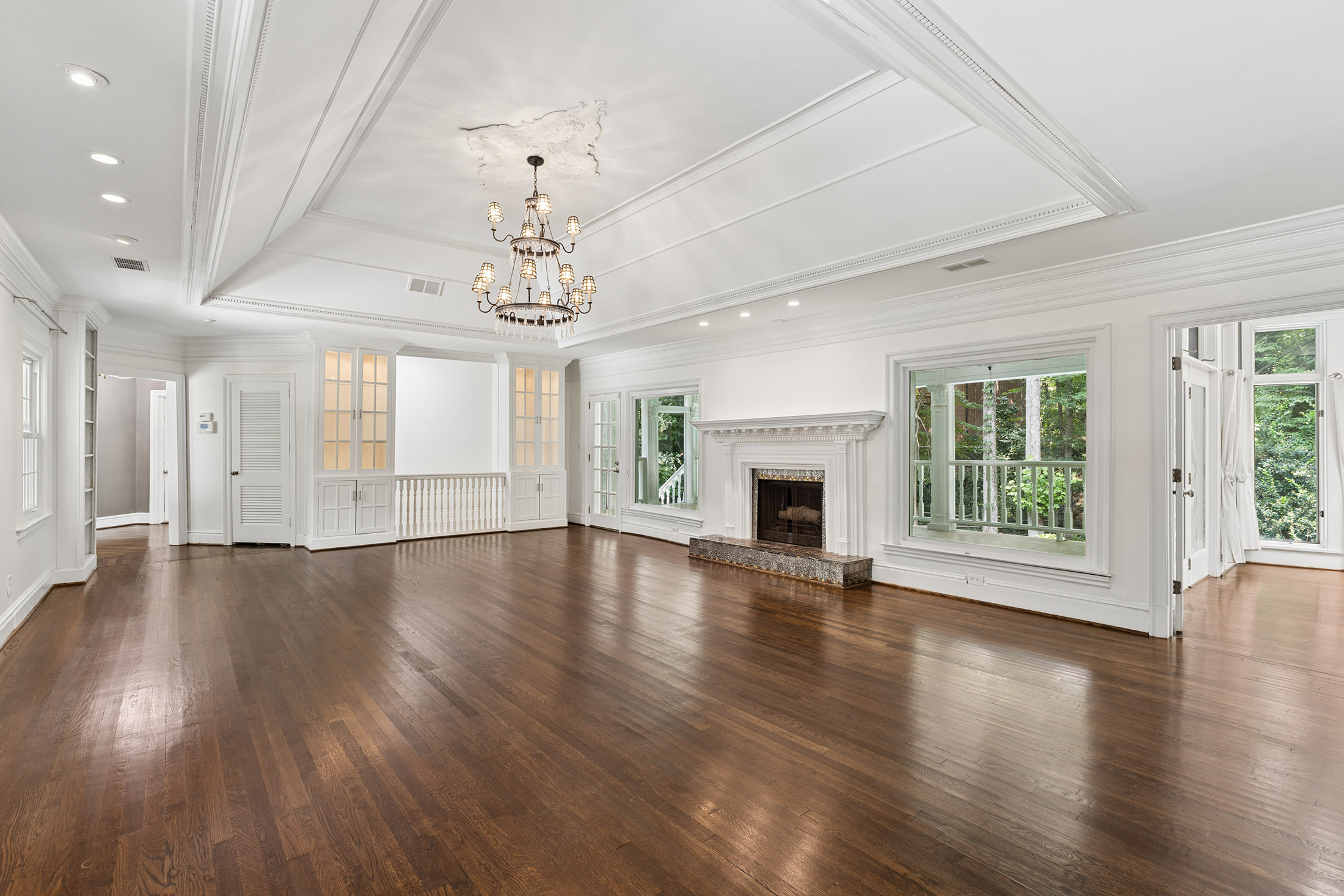 585 Idlewood Drive