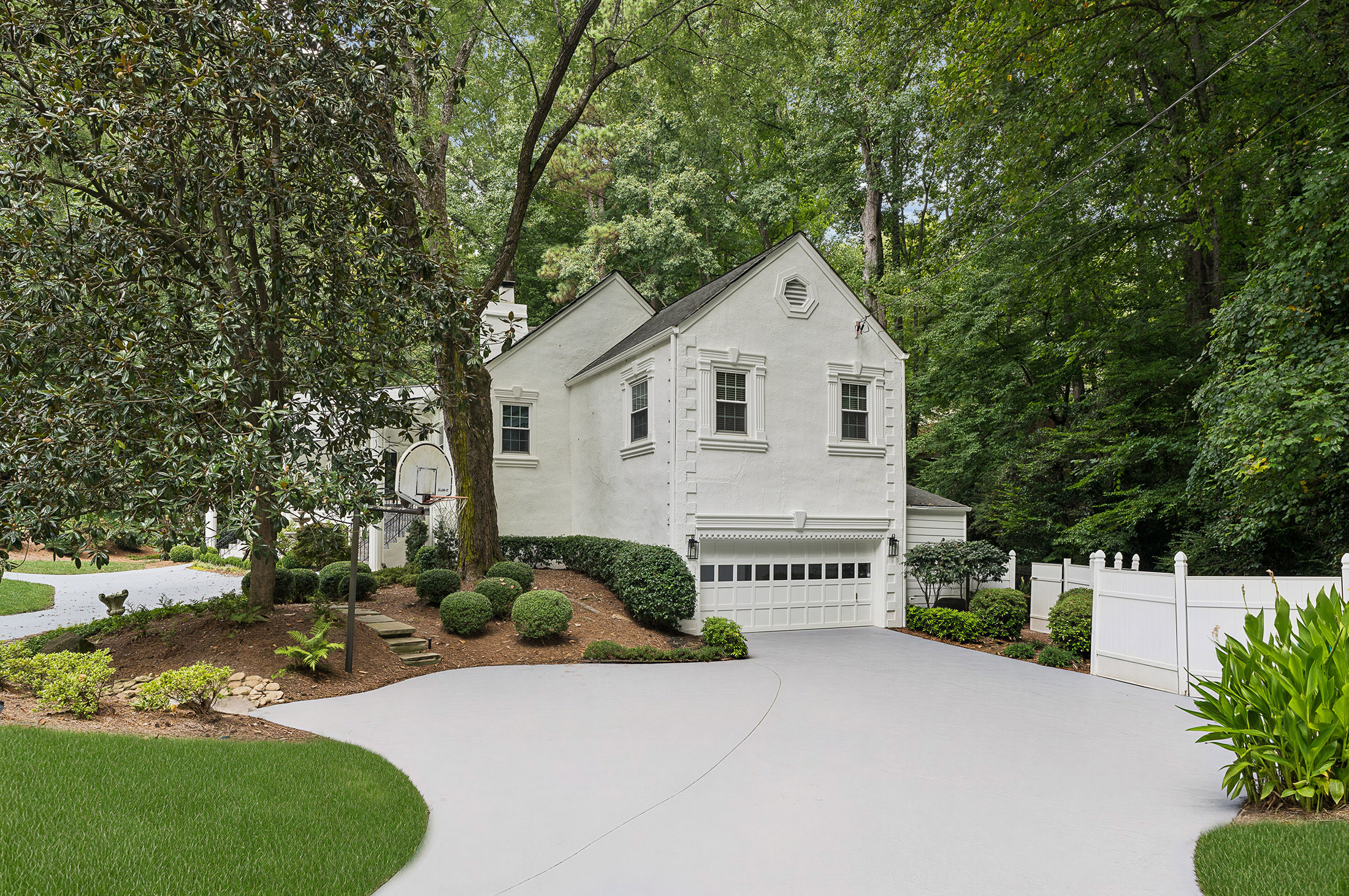 585 Idlewood Drive