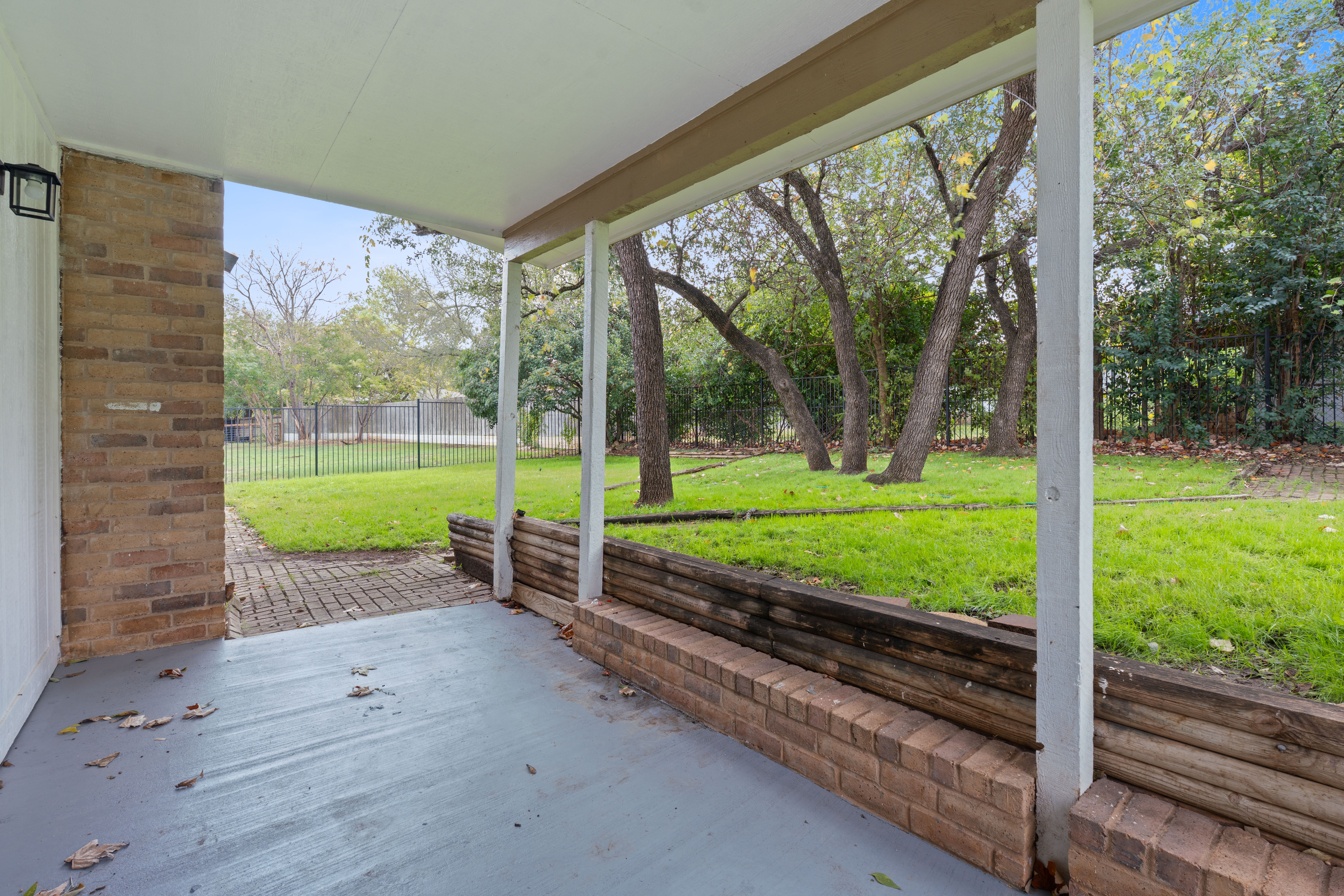 505 Meadowbrook Drive 