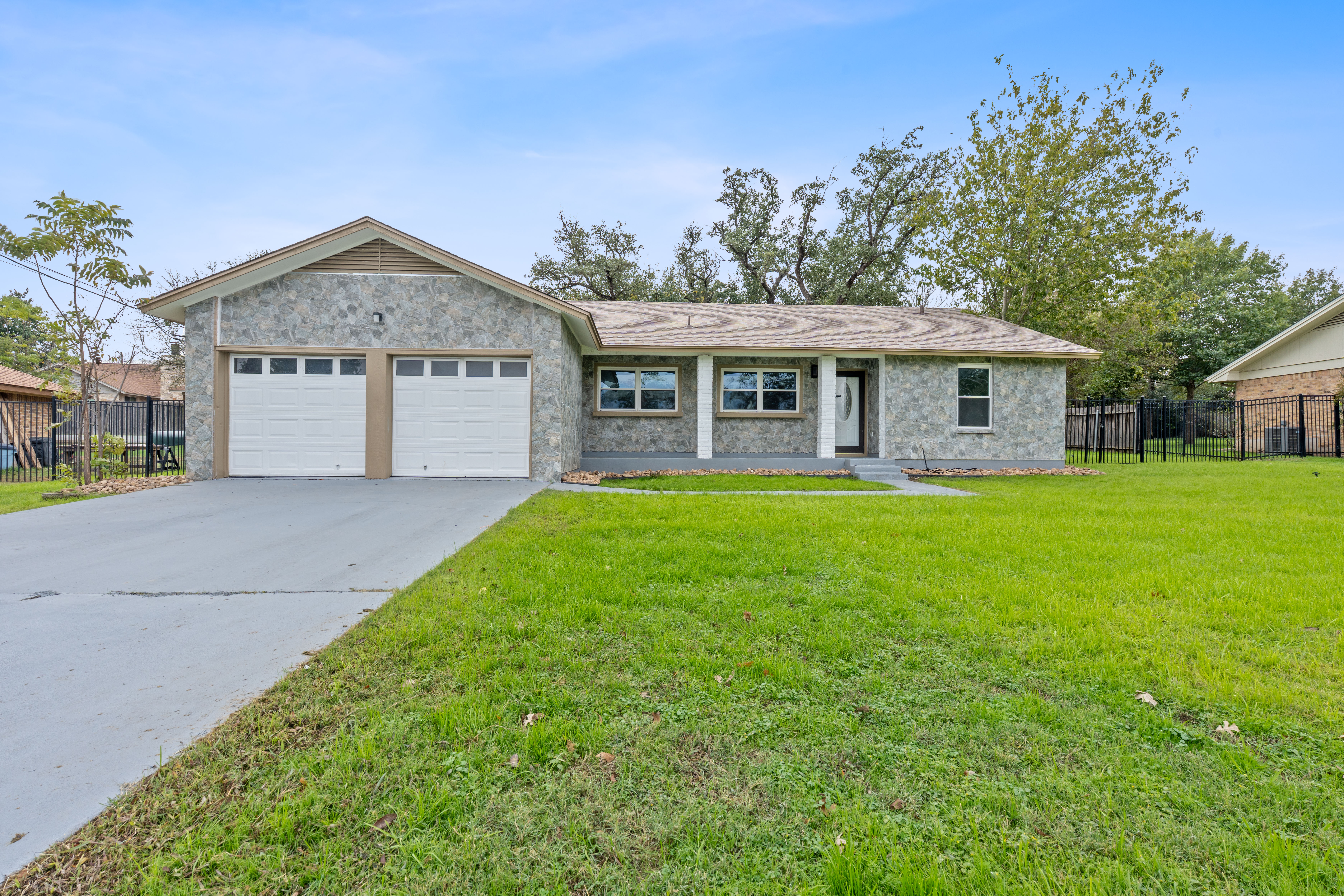 505 Meadowbrook Drive 