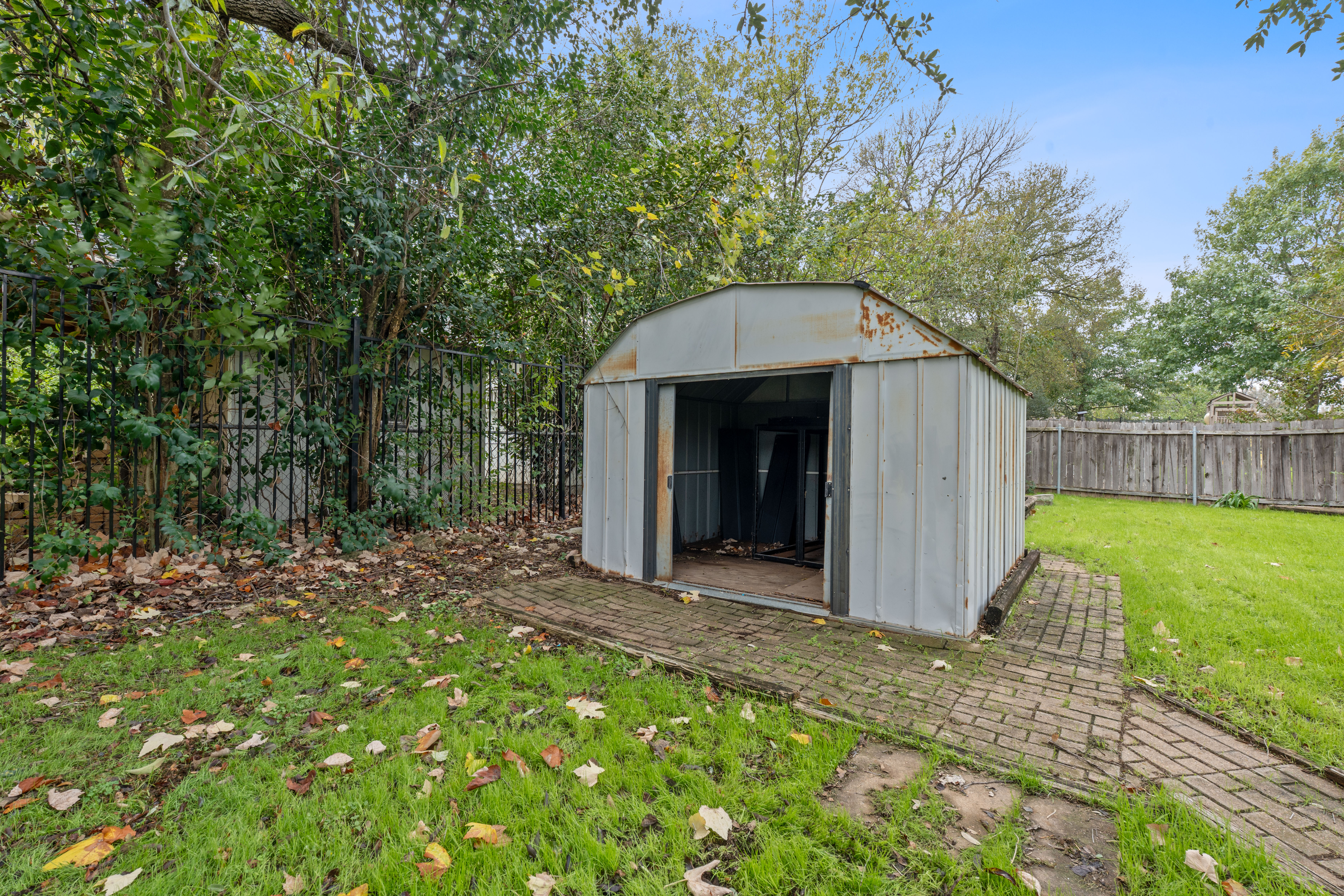 505 Meadowbrook Drive 