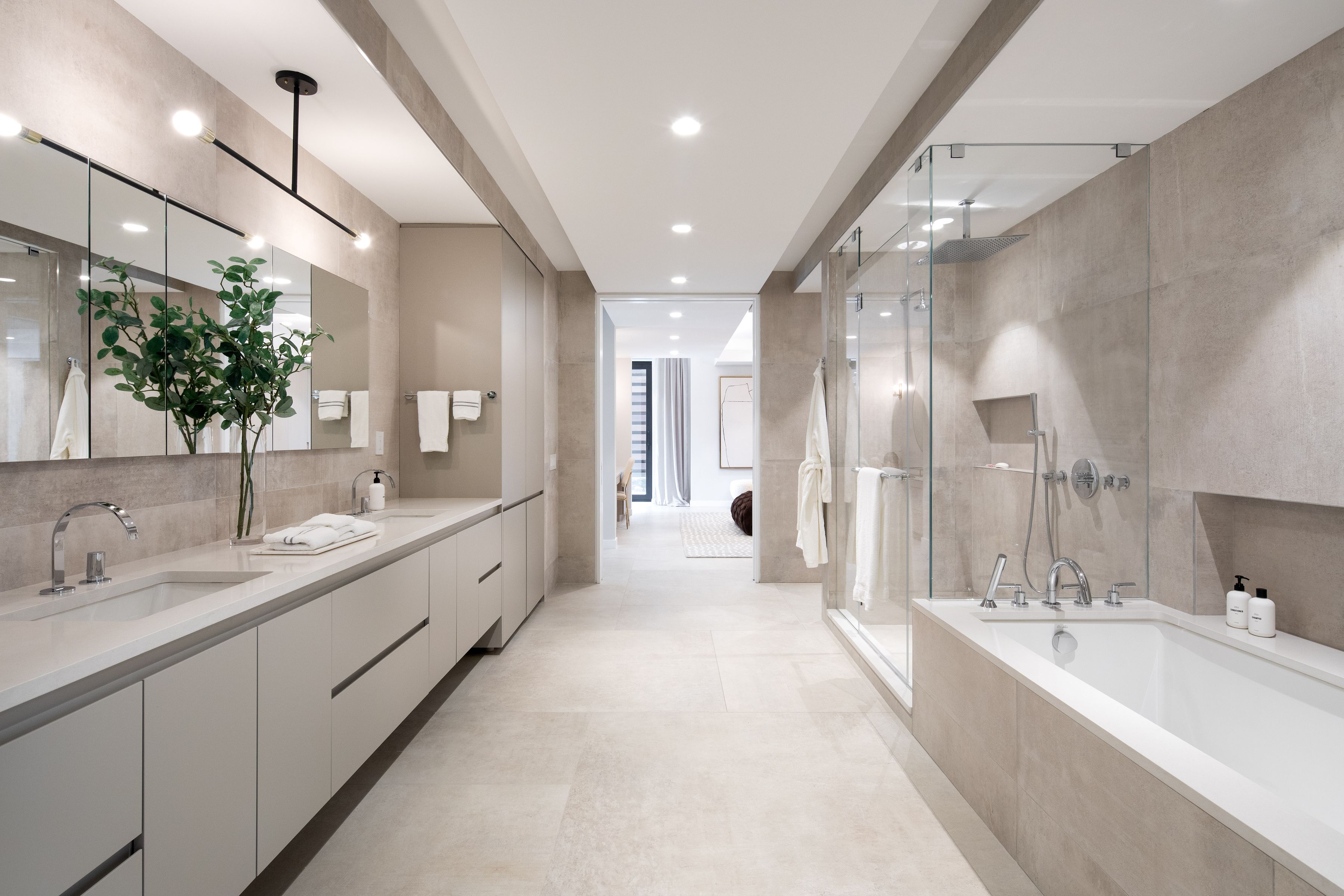 450 East 52nd Street CLUB1/3