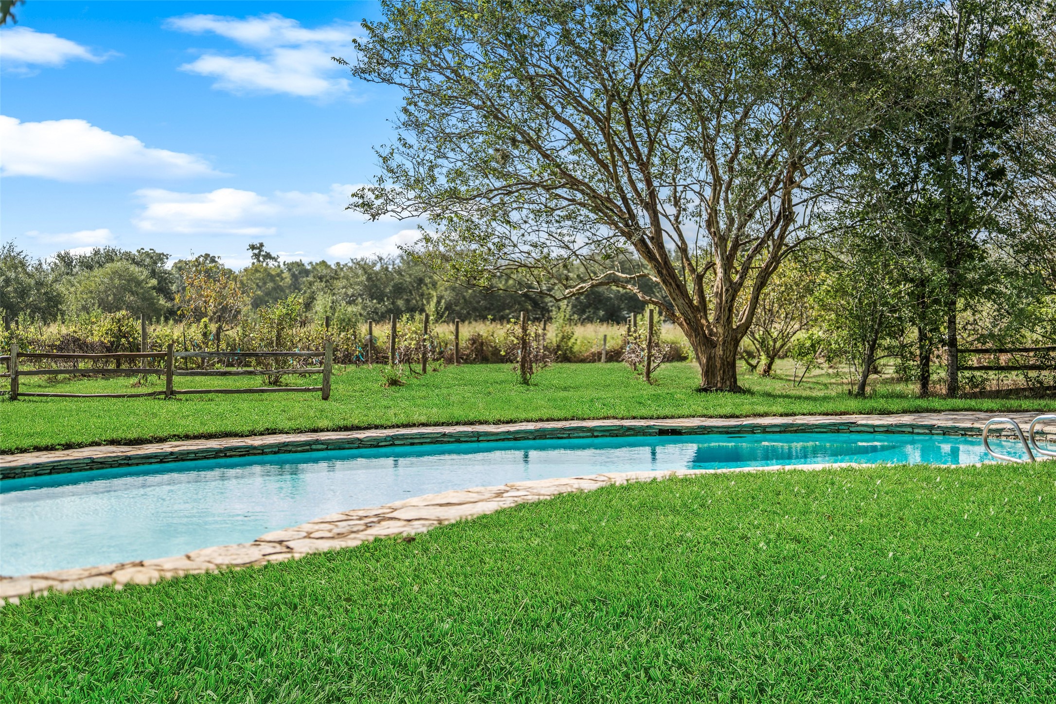 38914 Sampson Road