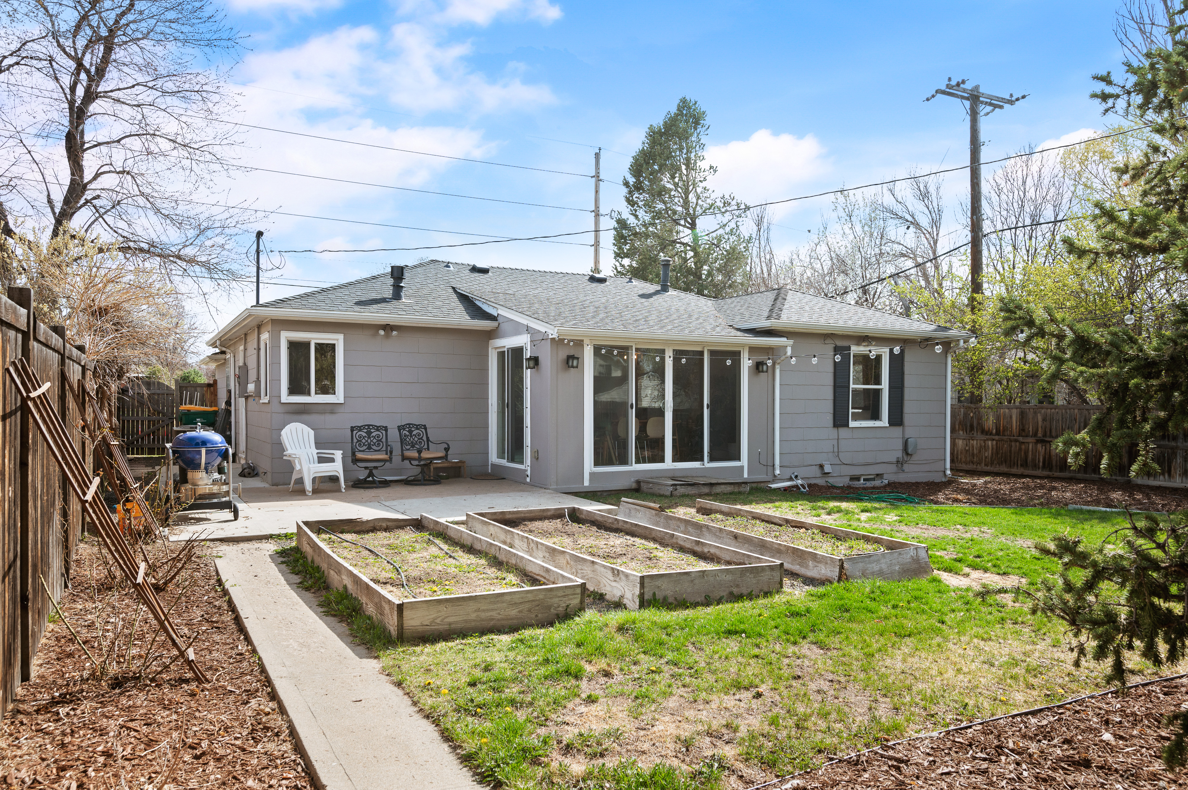1311 E Bates Ave 