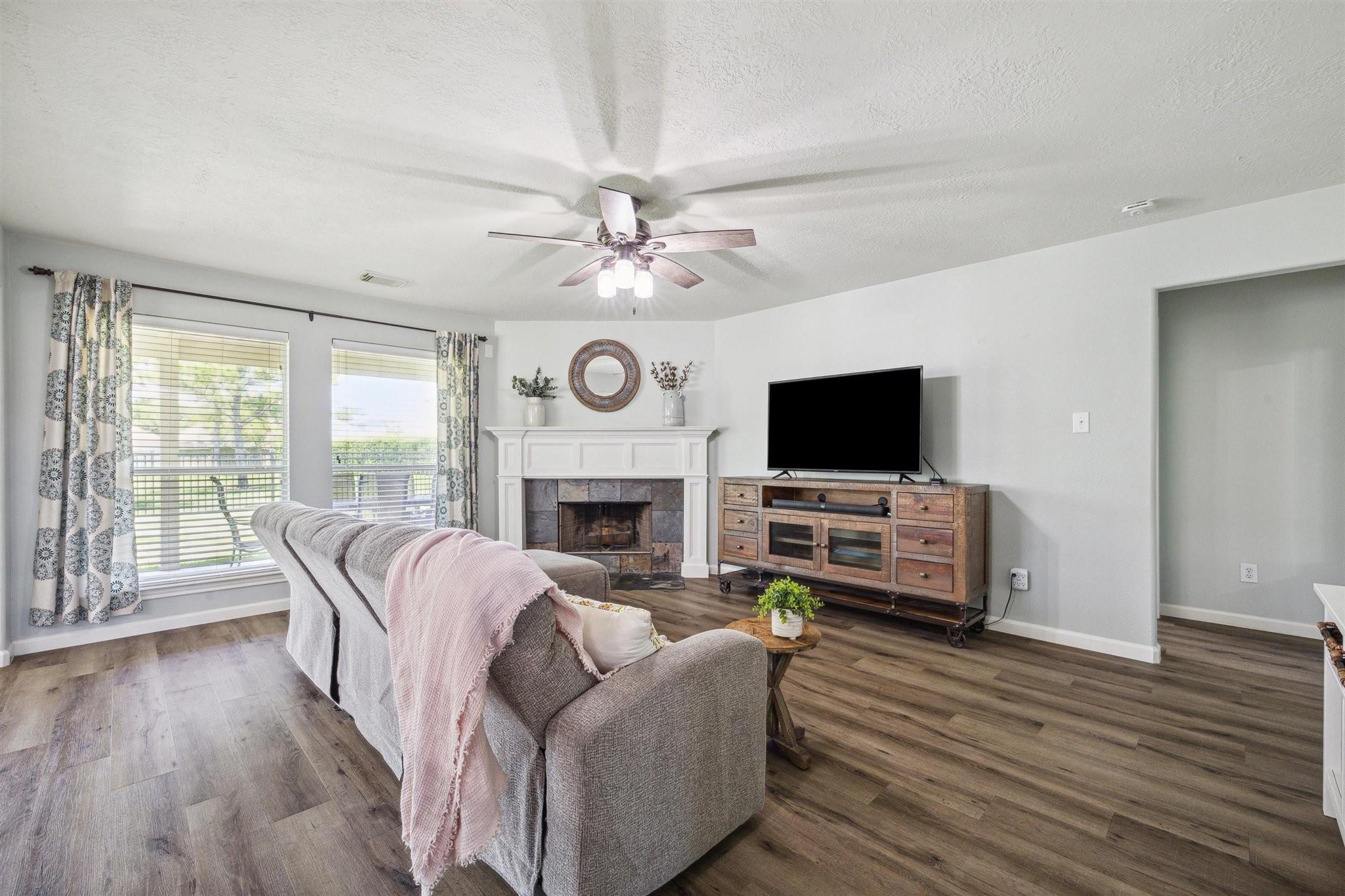 3006 Gardencrest Lane