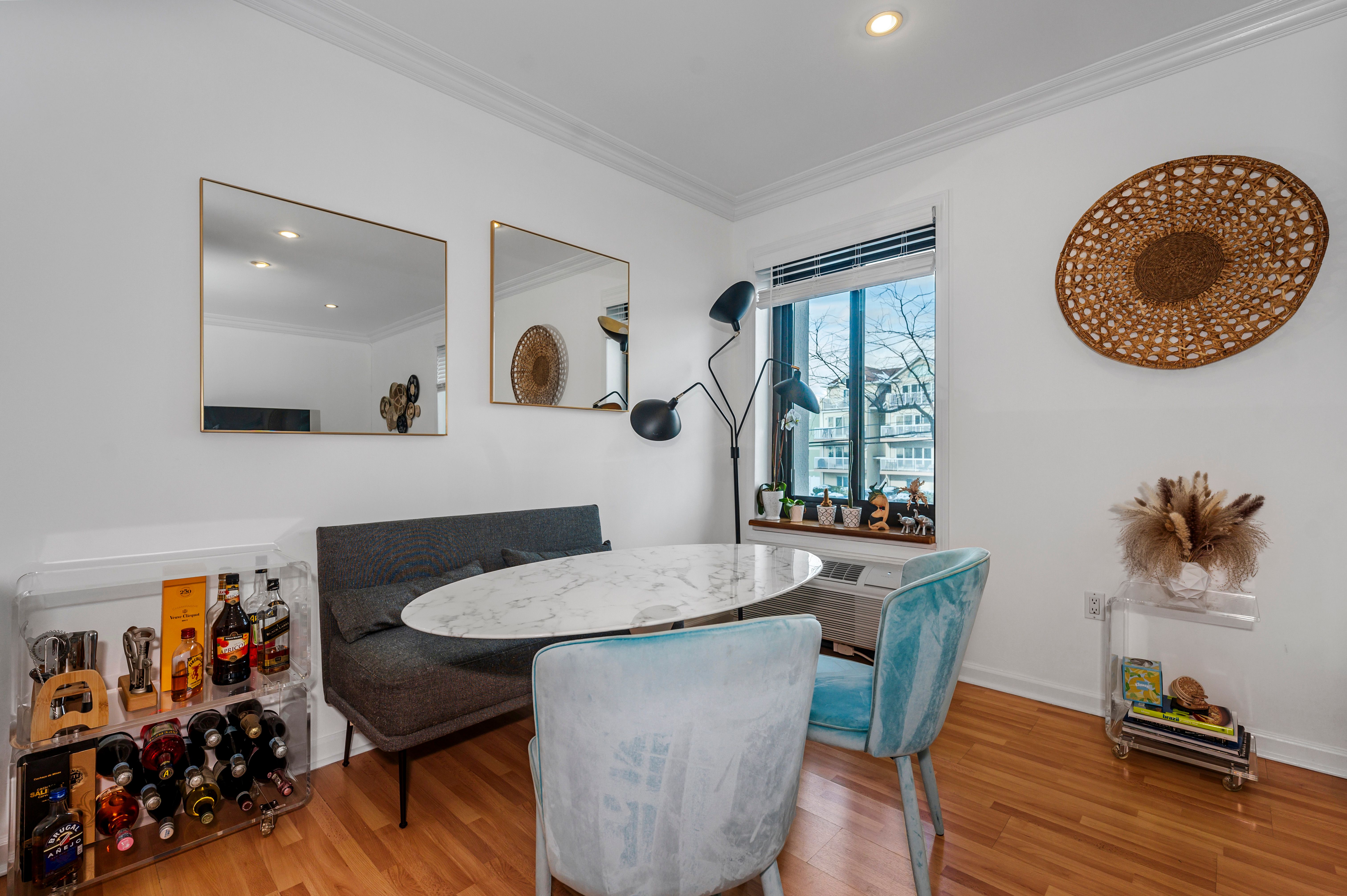 100 W Broadway Unit# 2B