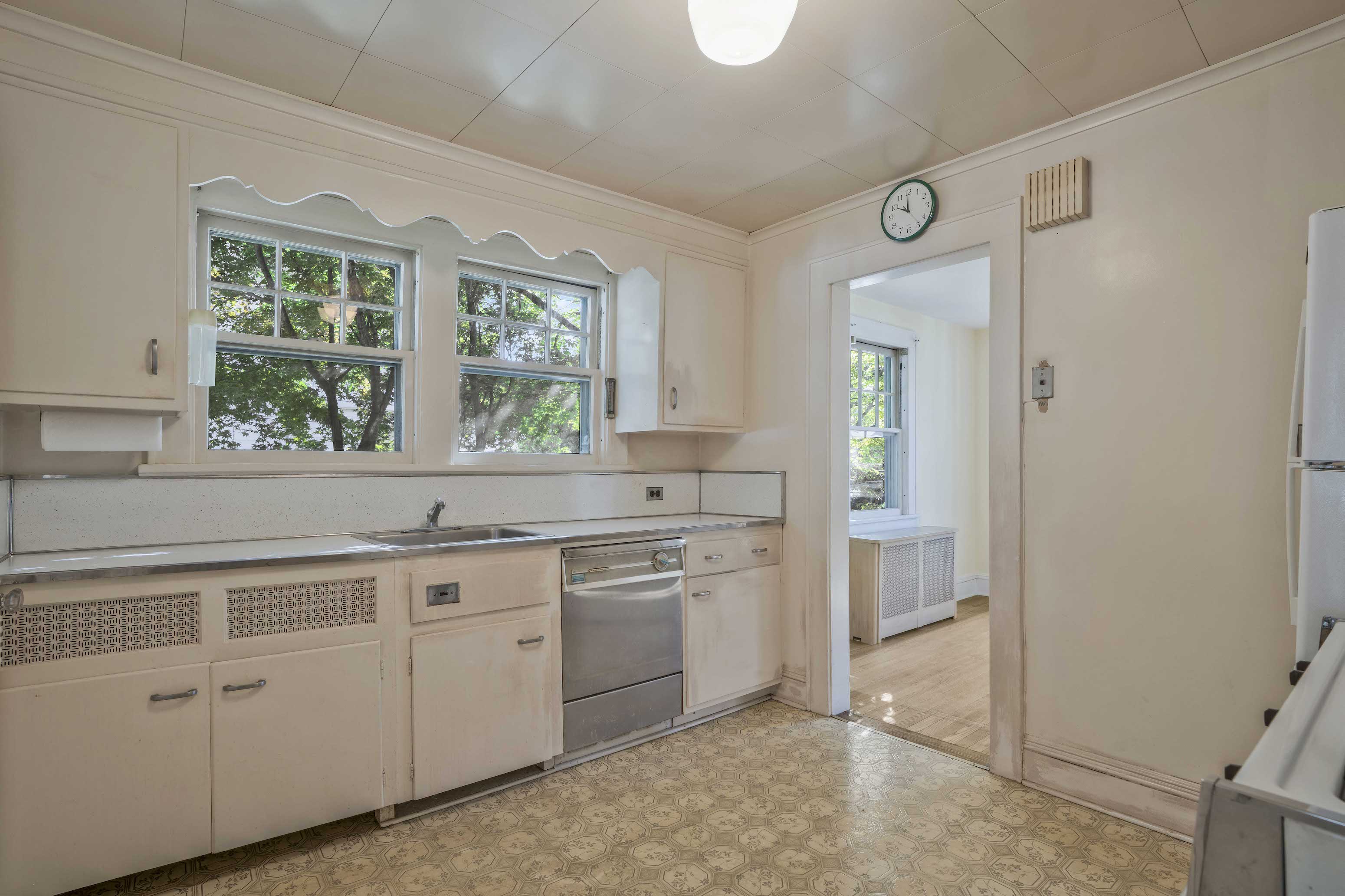 718 Jefferson Avenue