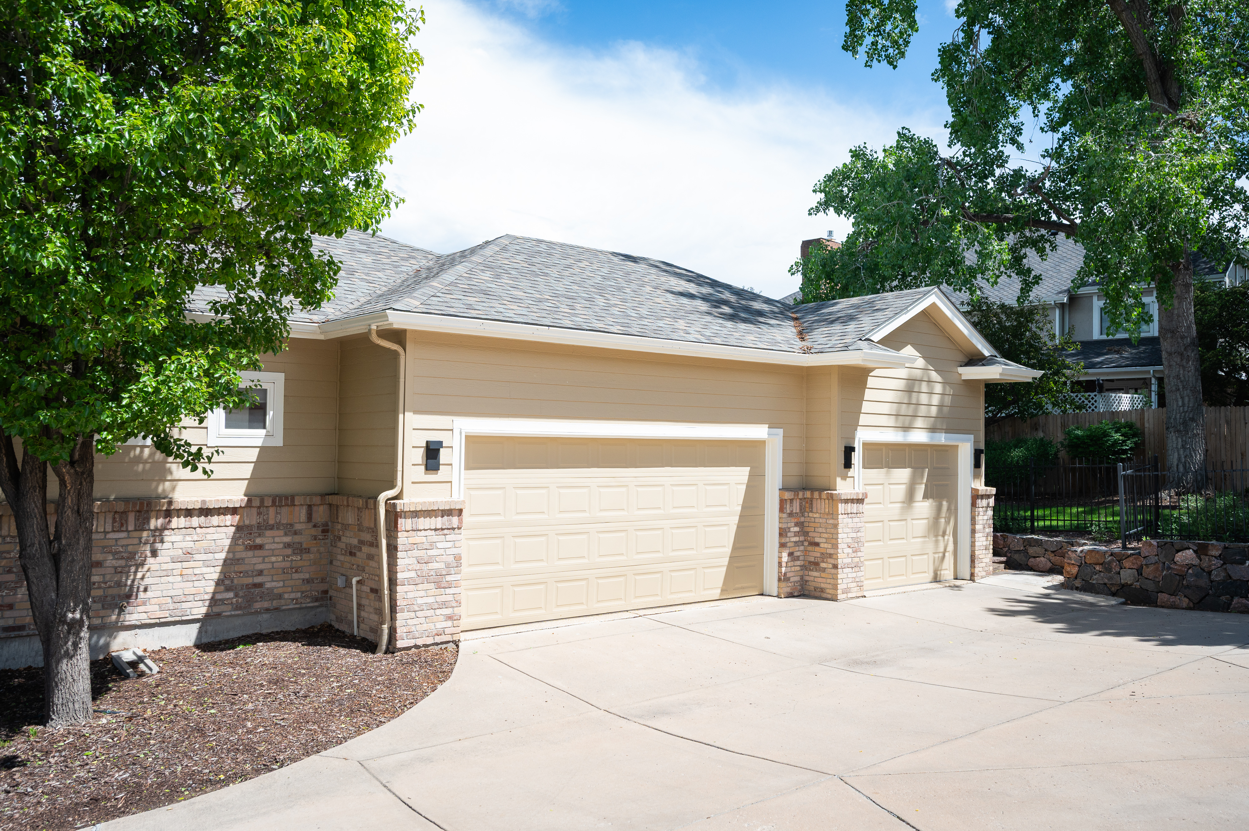 5950 S Camargo Way 