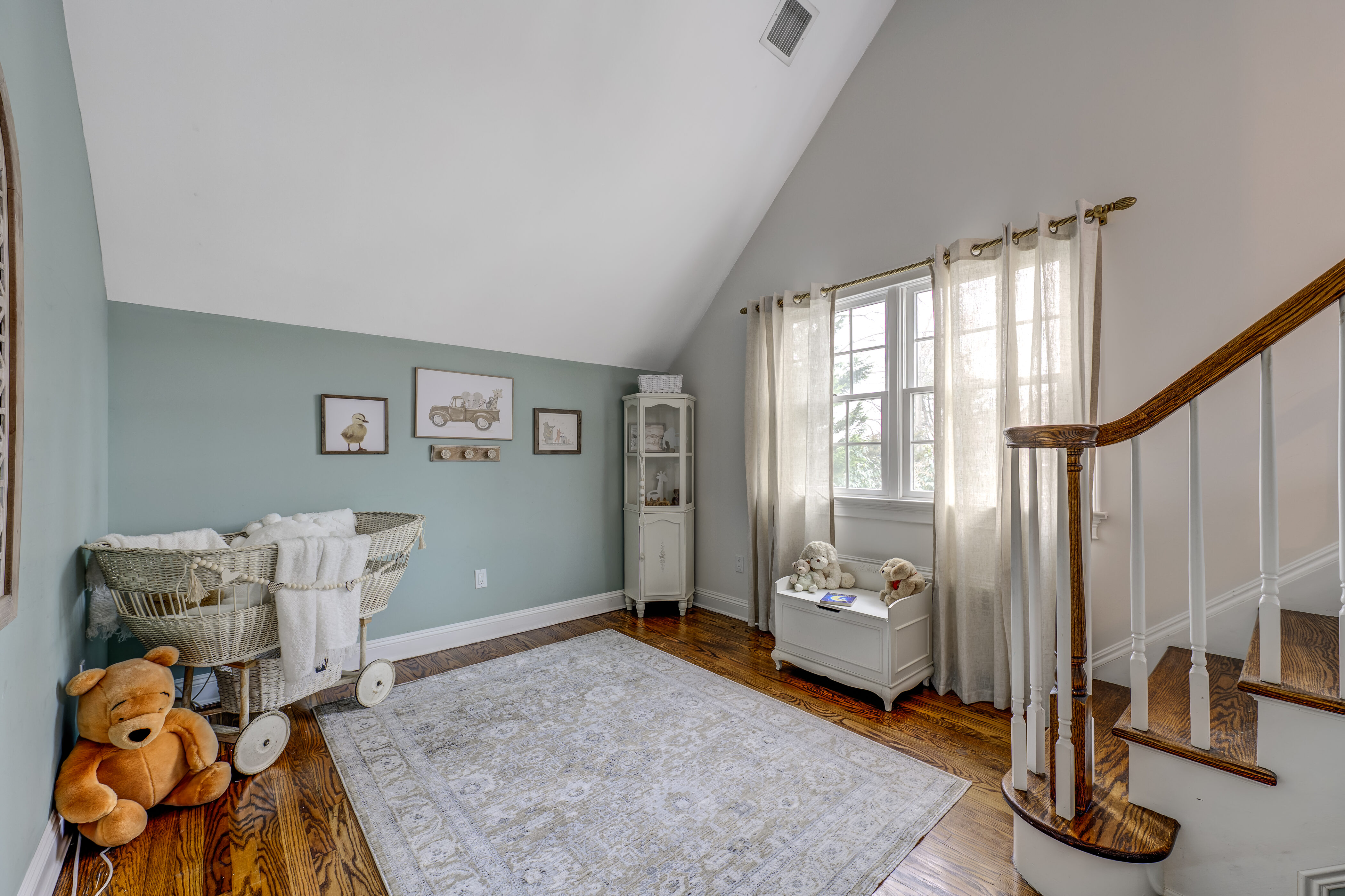 3 Winthrop Road 