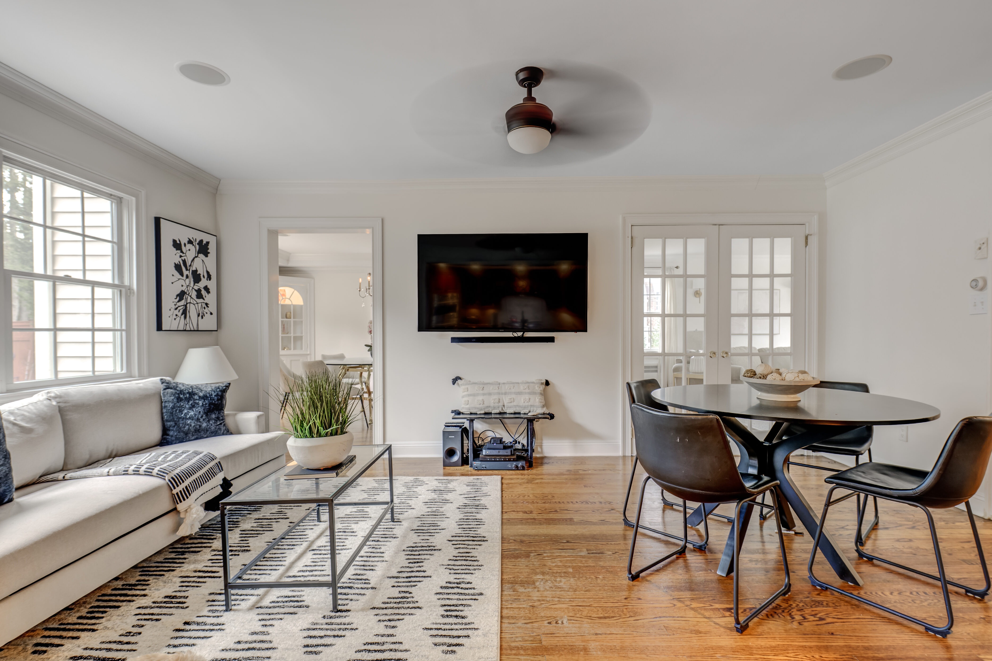 3 Winthrop Road 