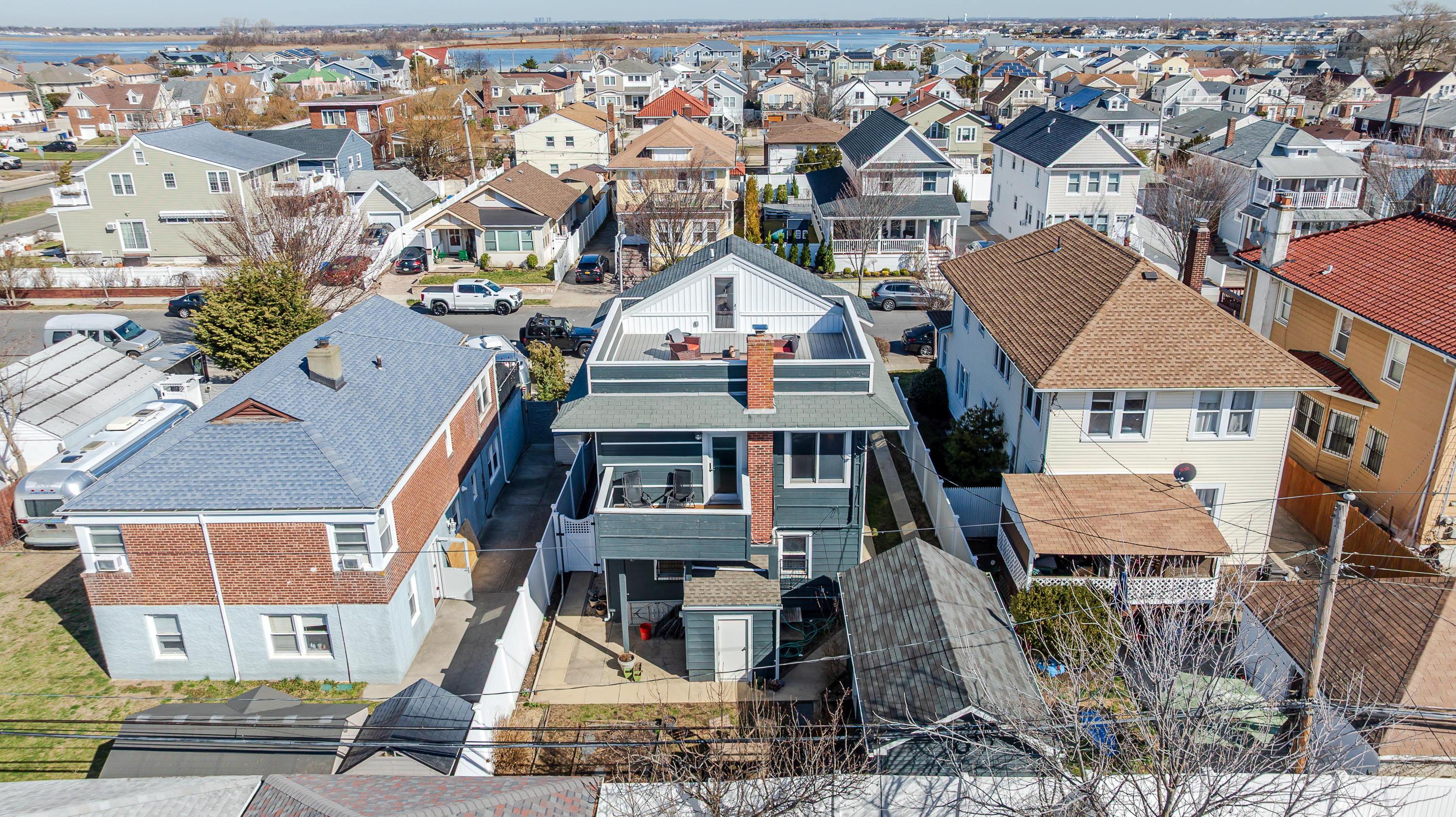 260 W Market Street 