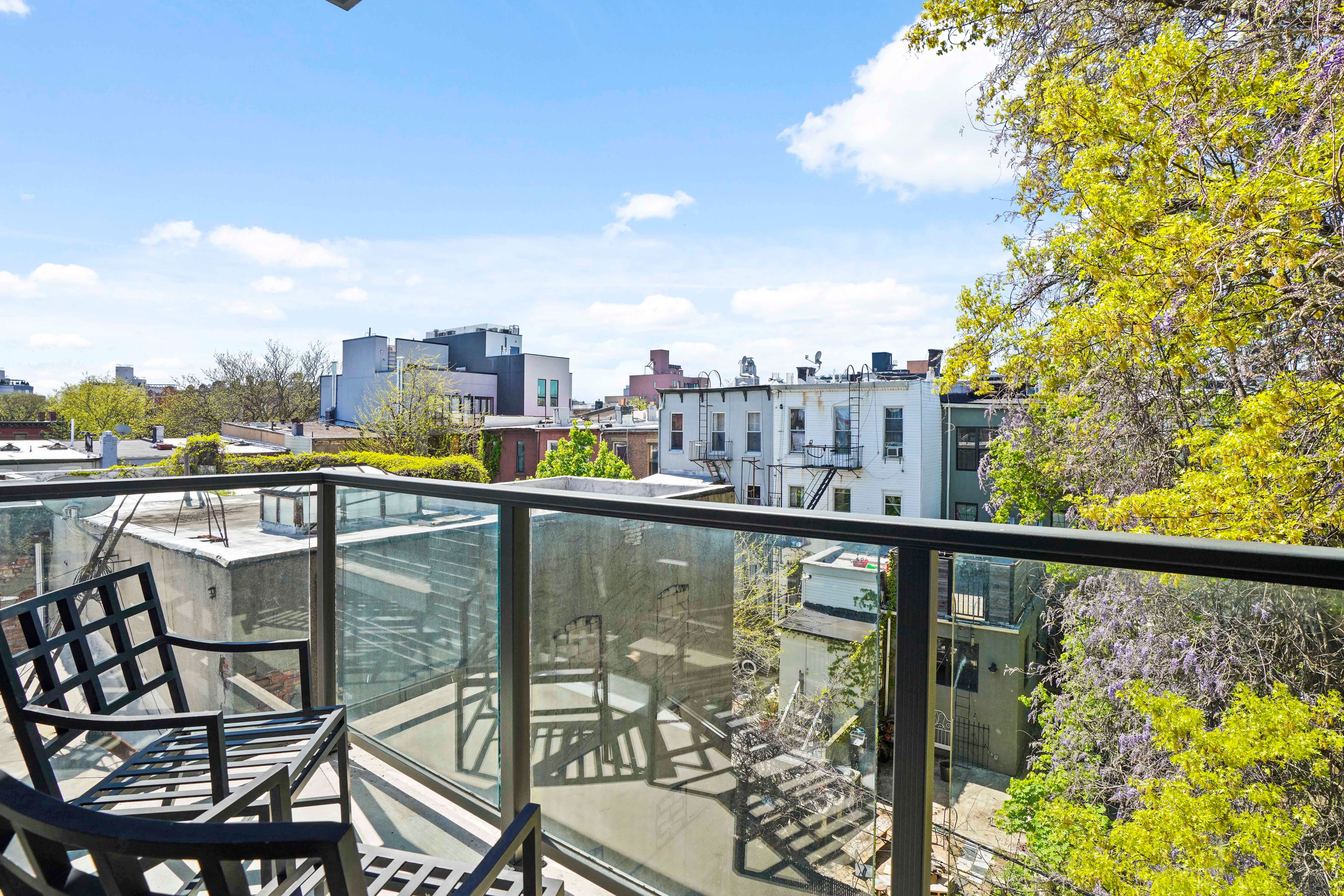23 Bleecker St. 3-e 