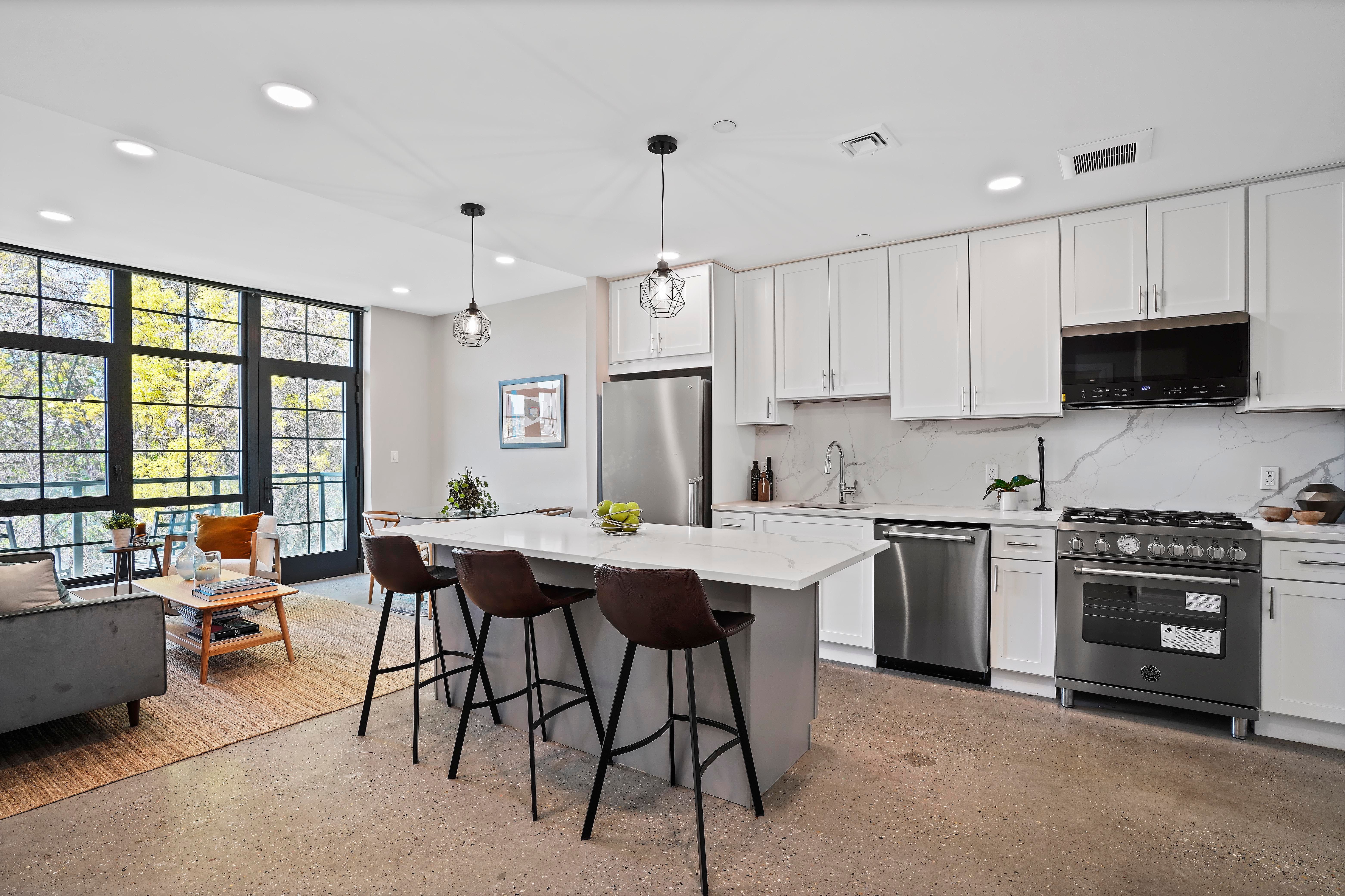 23 Bleecker St. 3-e 