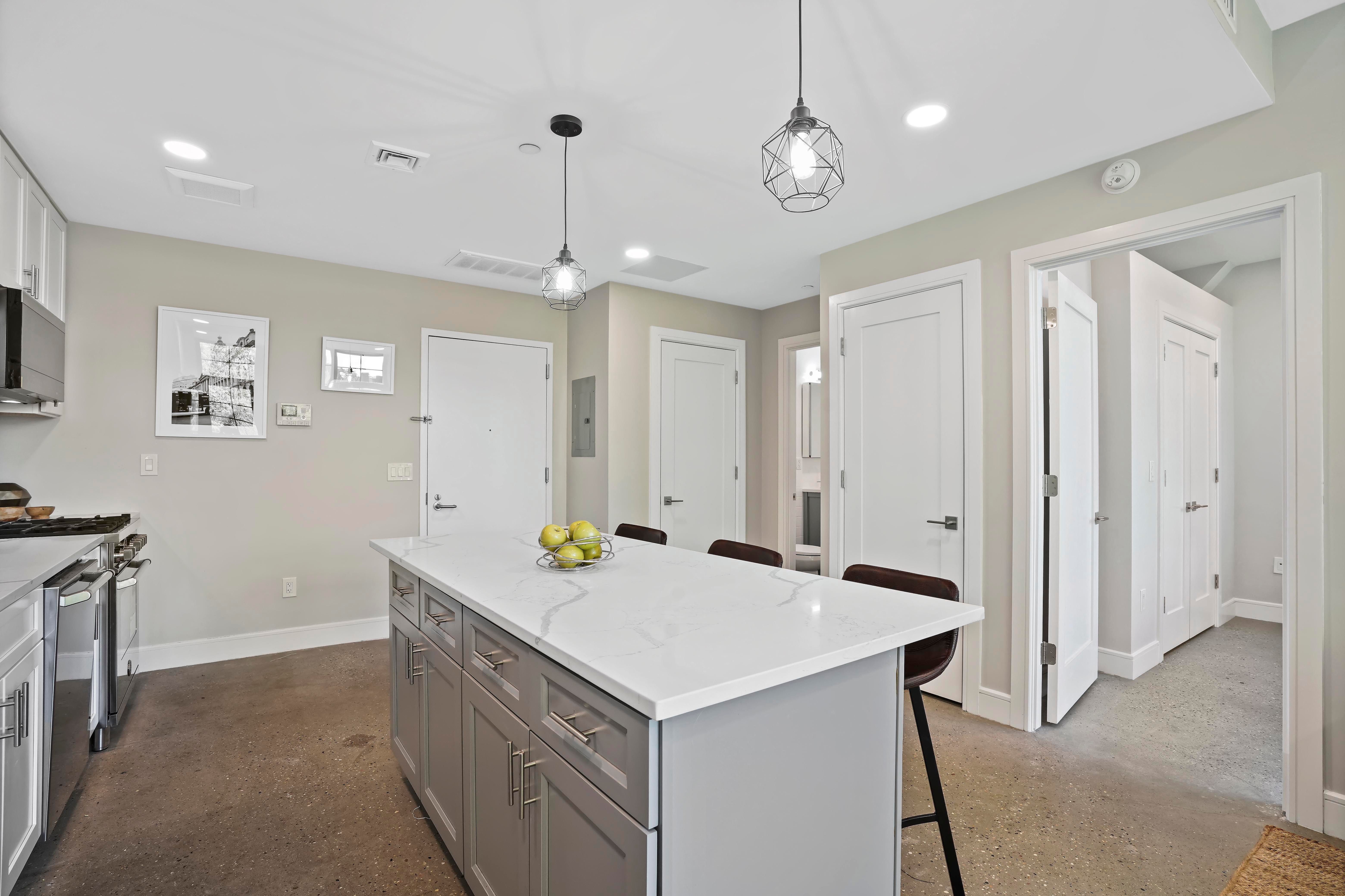 23 Bleecker St. 3-e 