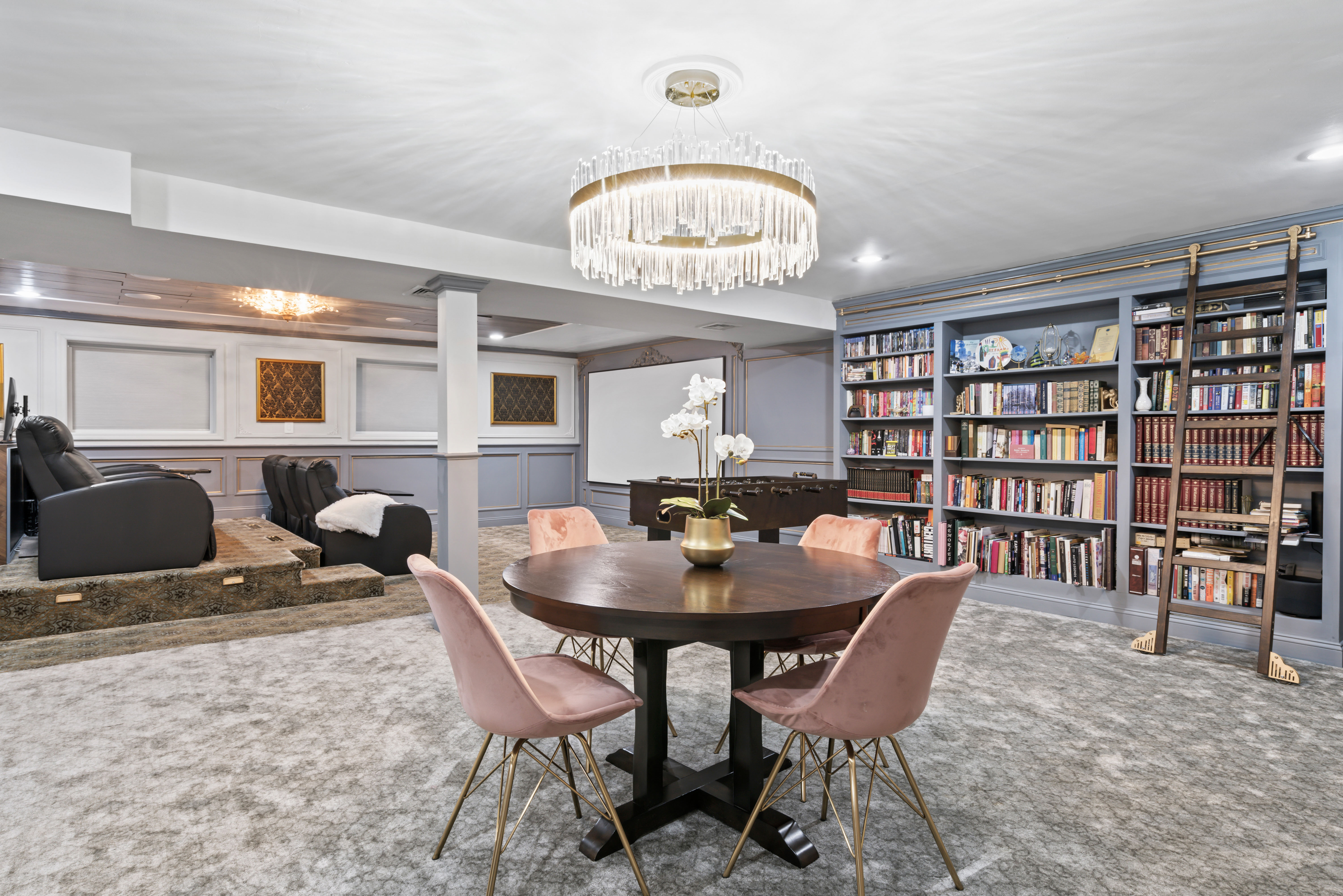 30 Pine Drive N 
