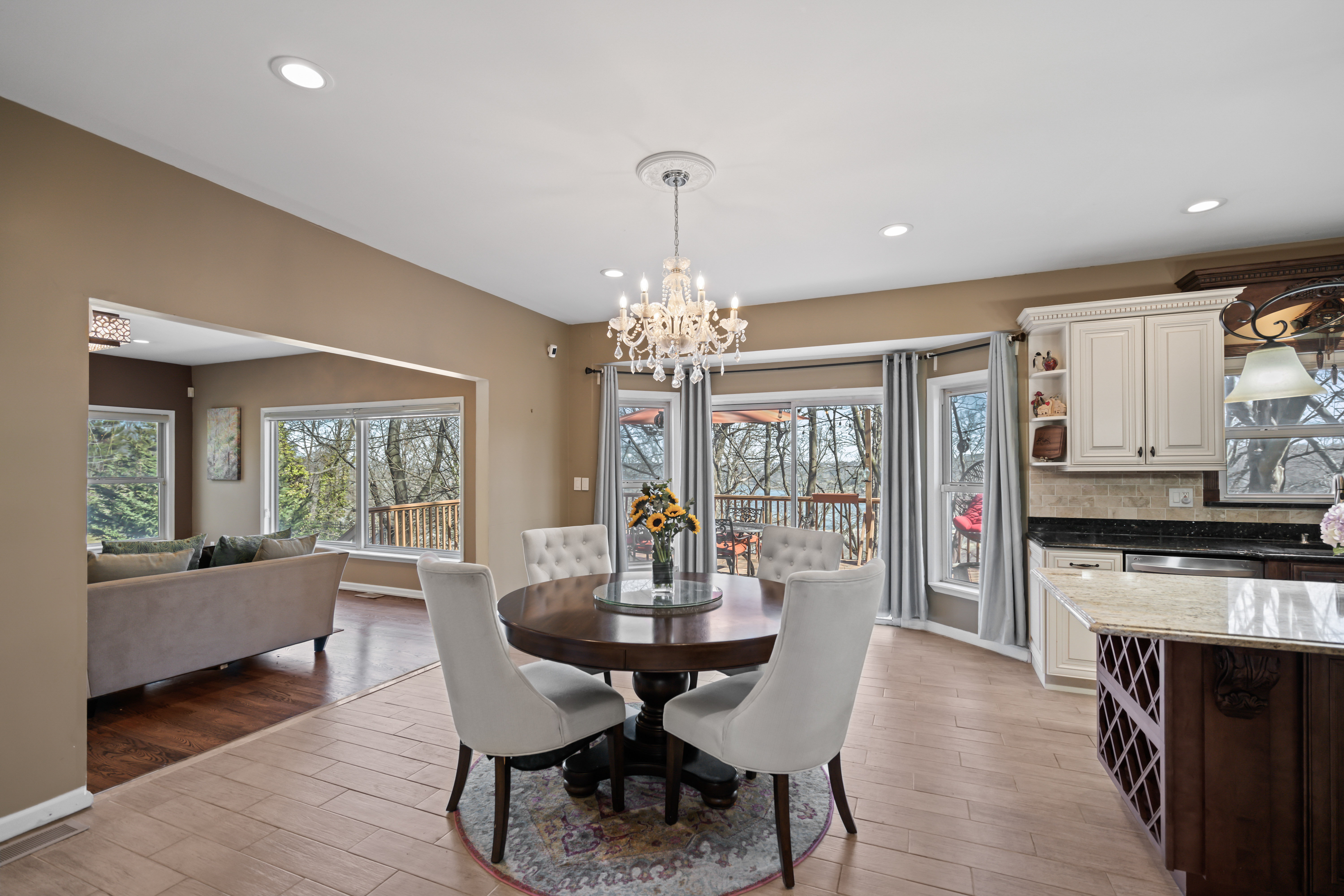 30 Pine Drive N 