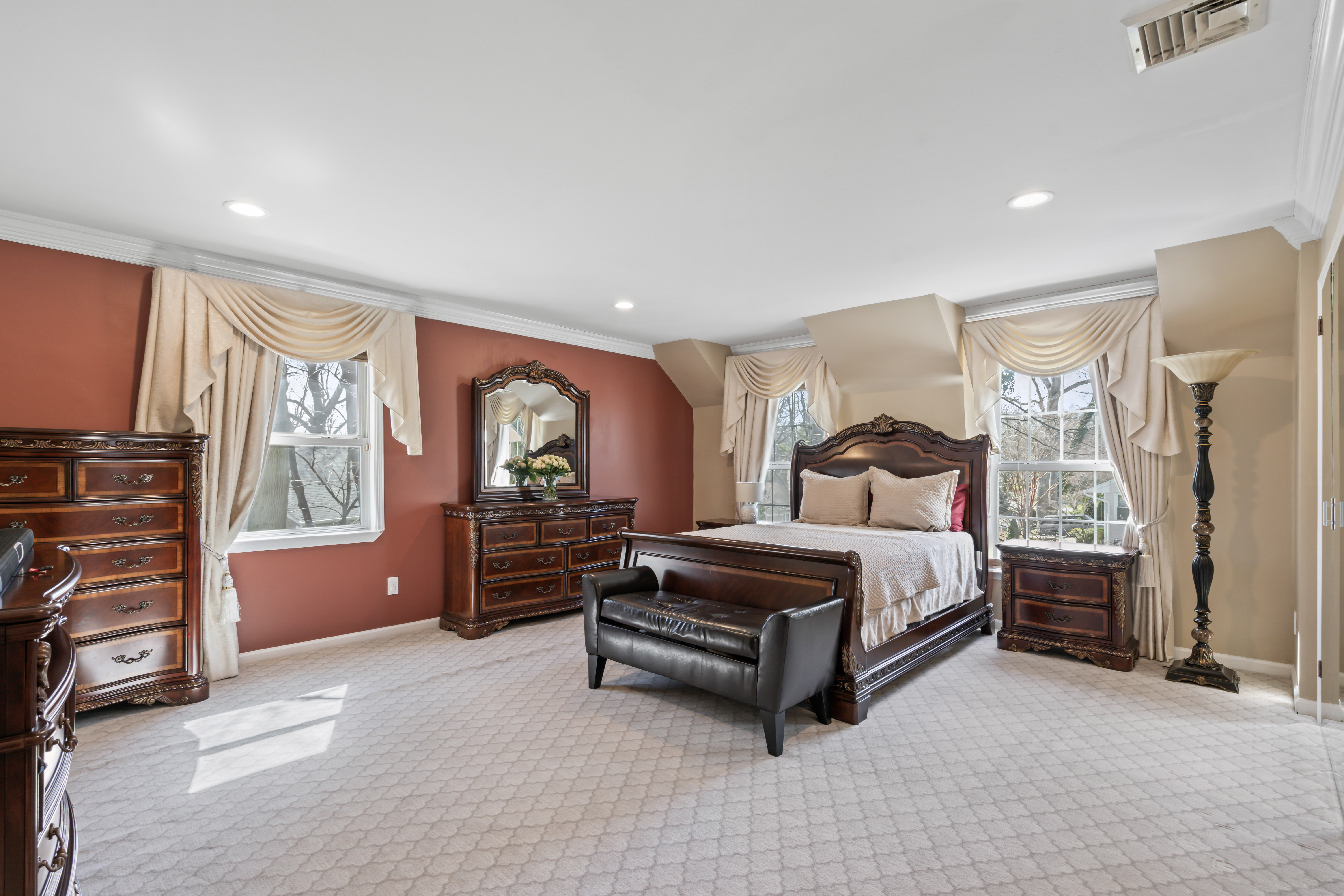 30 Pine Drive N 