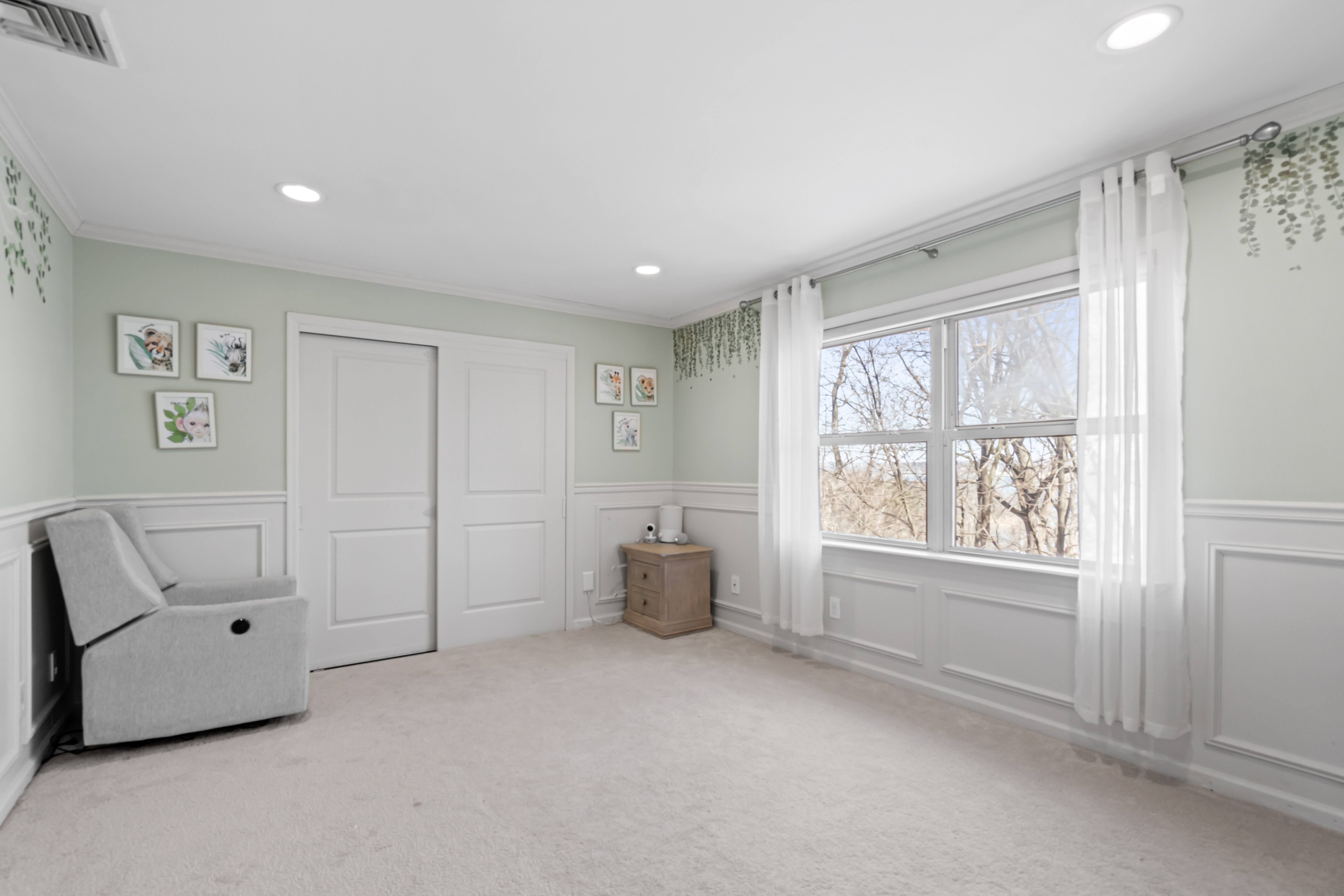 30 Pine Drive N 