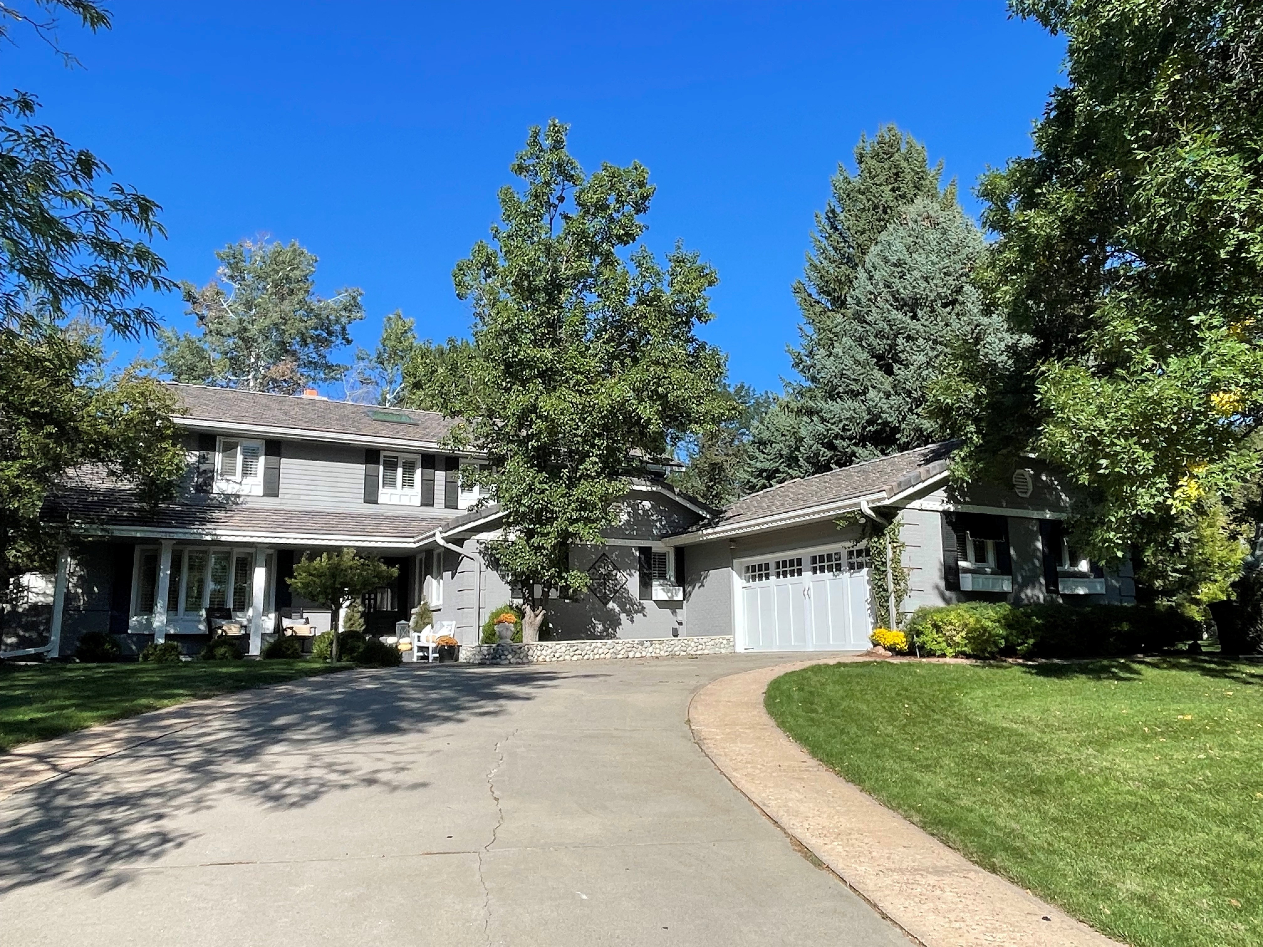 5788 Oak Creek Lane 
