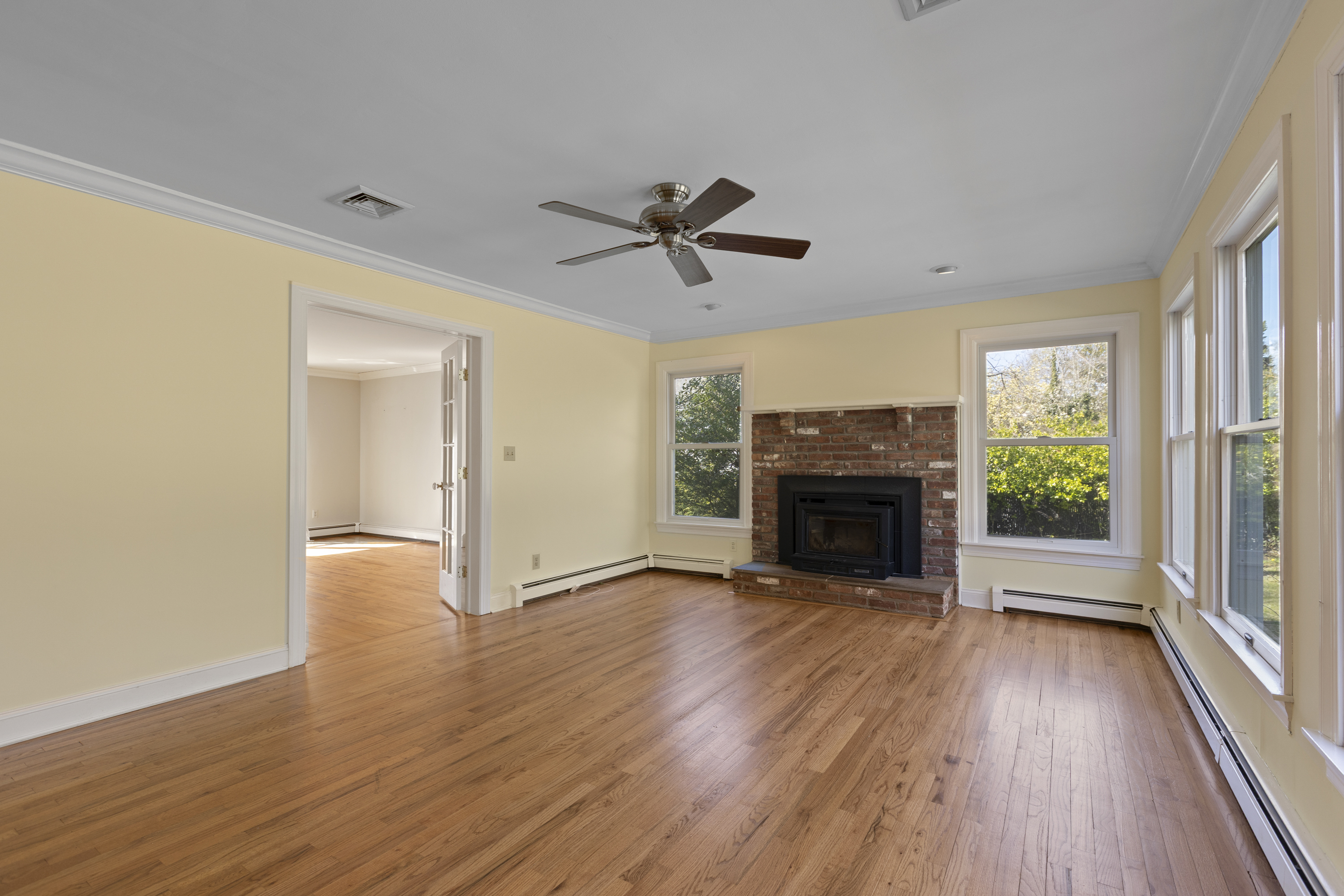 7 Locust Avenue 