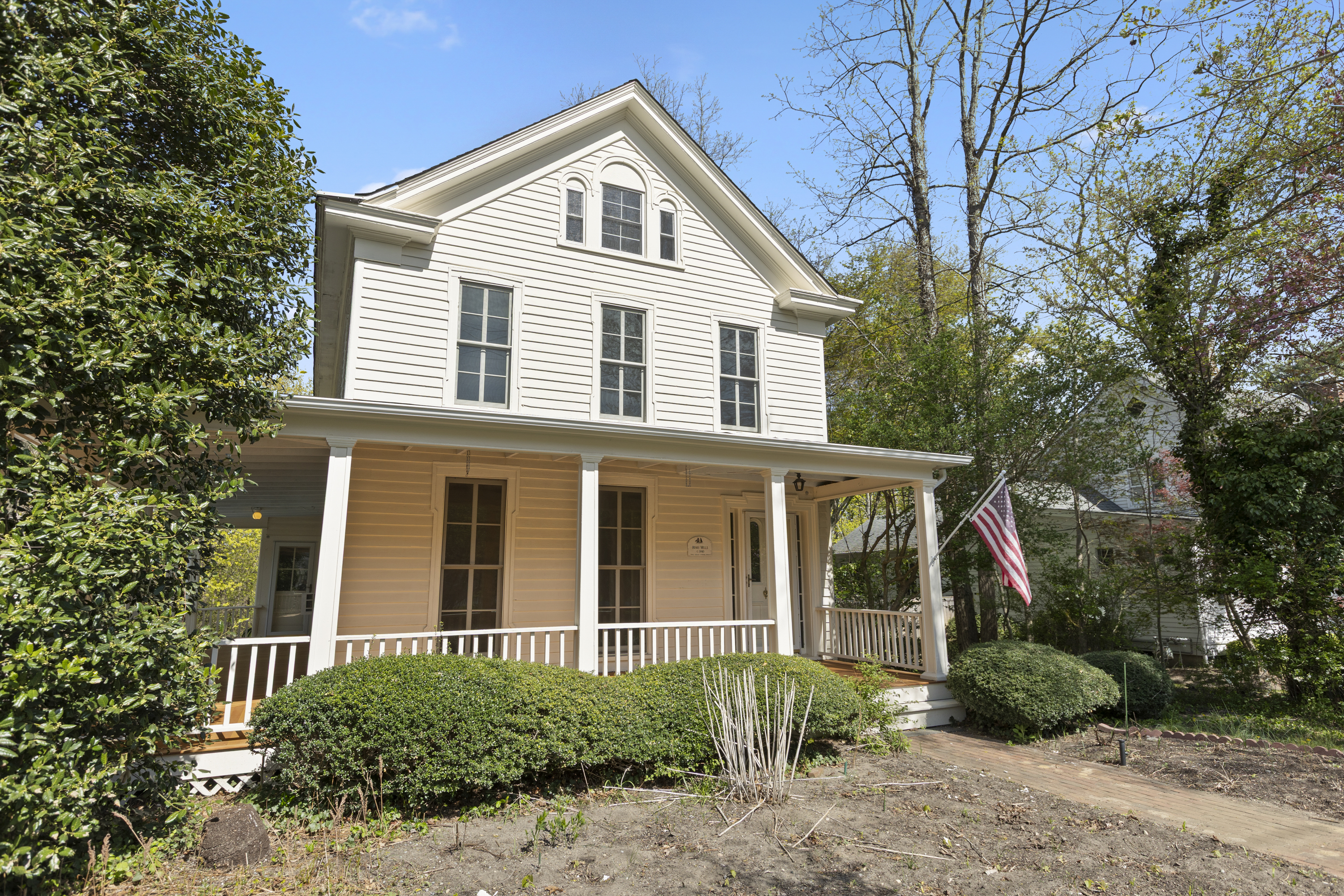 197 Christian Avenue 