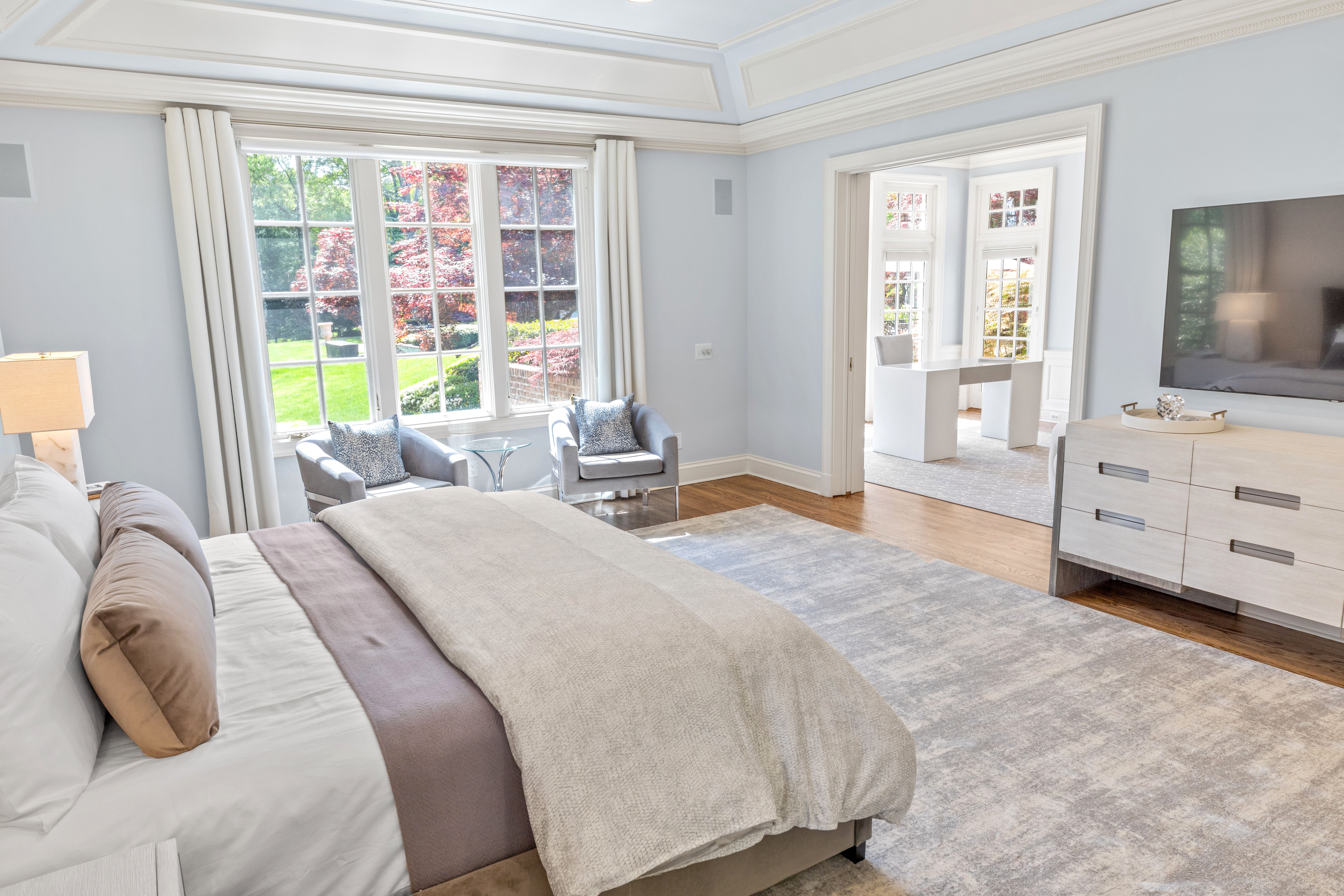 3 Pin Oak Court 