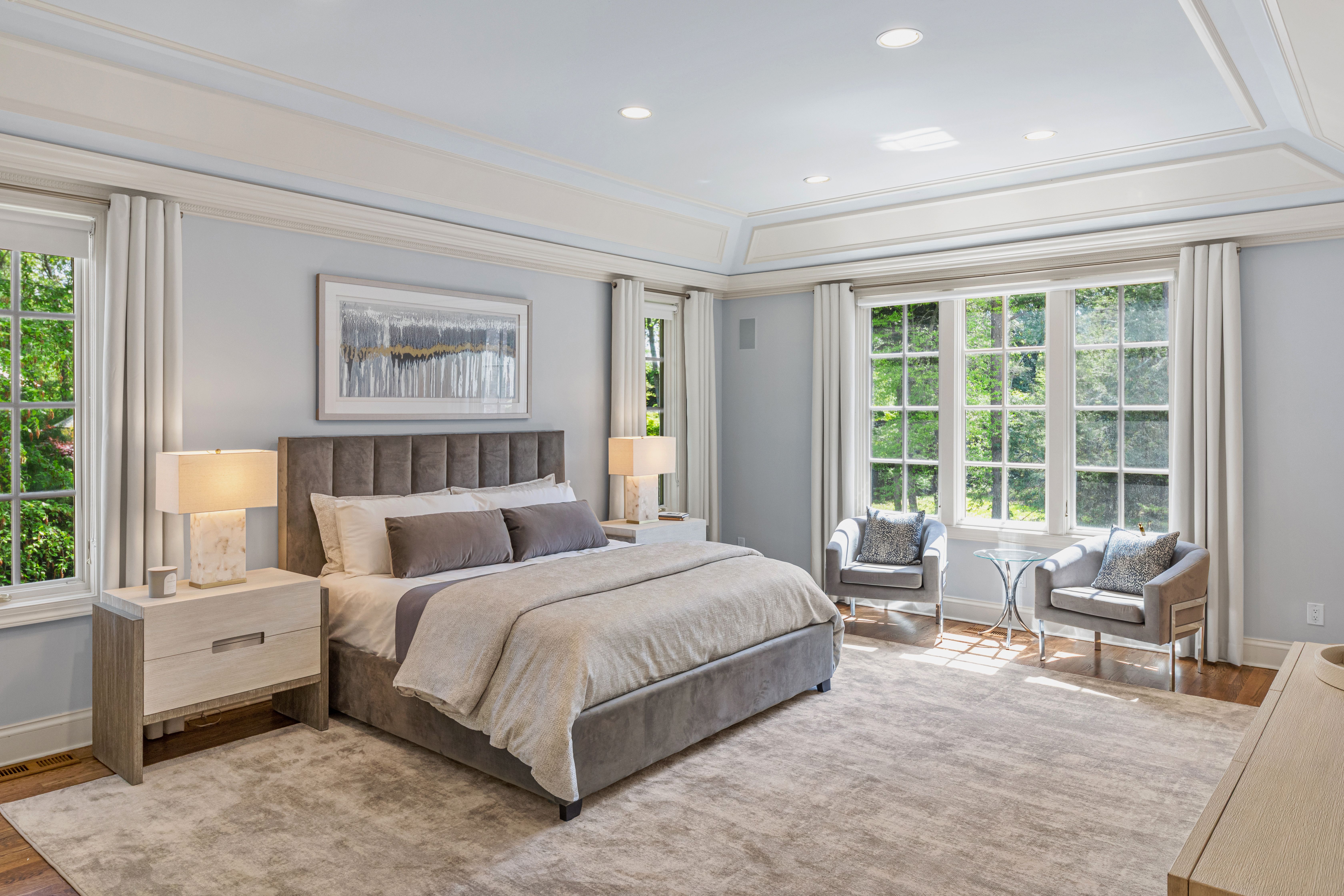 3 Pin Oak Court 