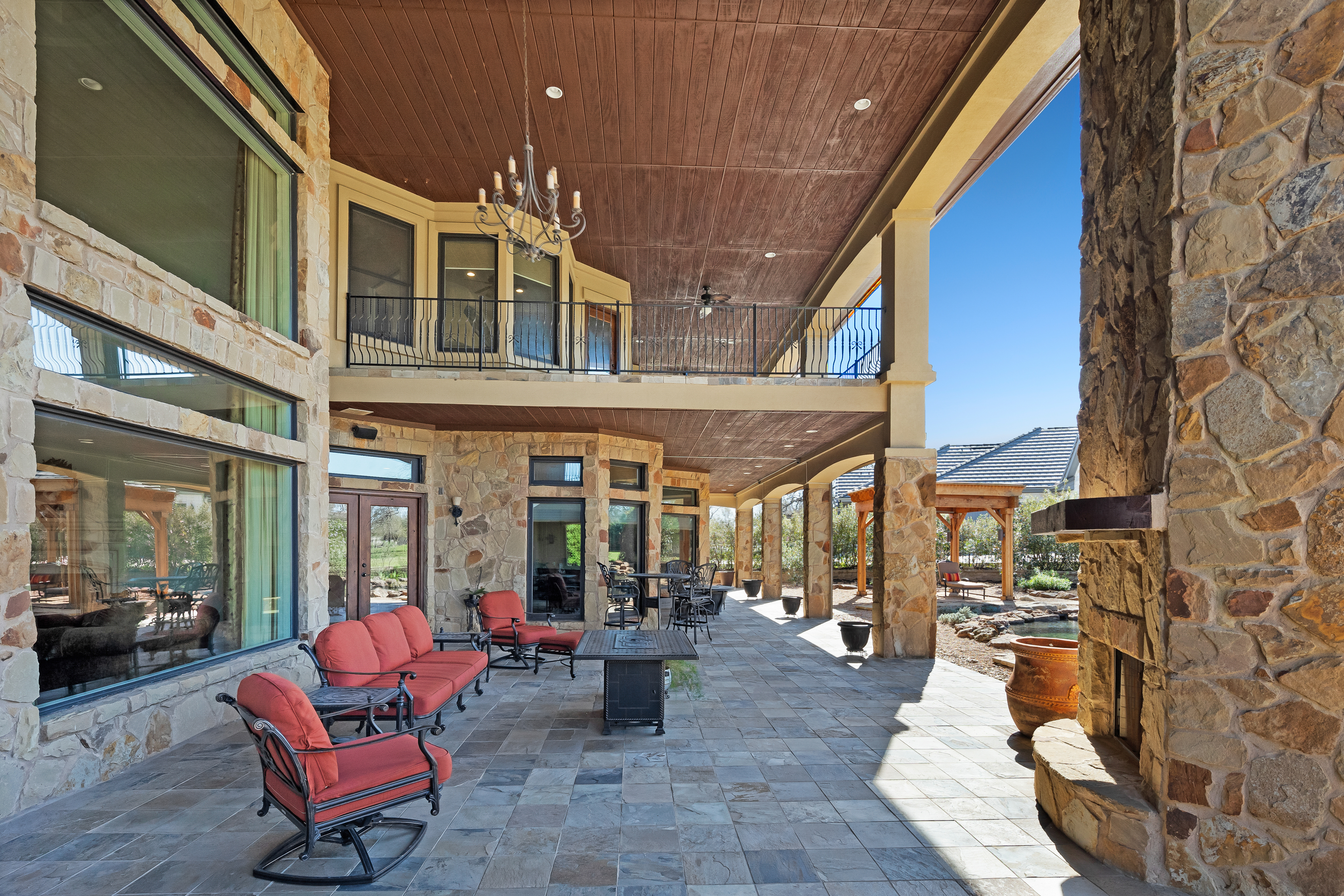 701 Cimarron Hills Trl. W. 