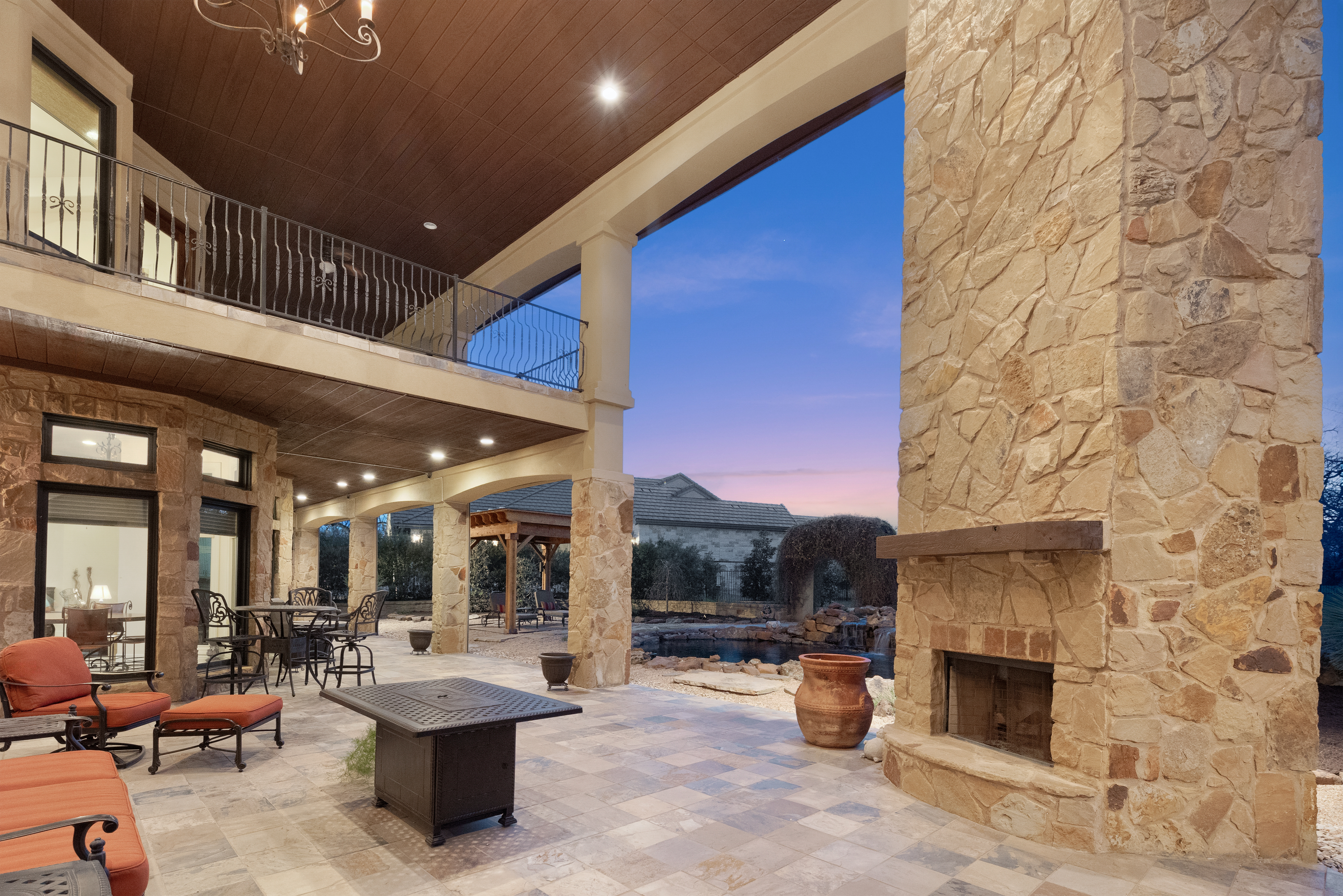 701 Cimarron Hills Trl. W. 