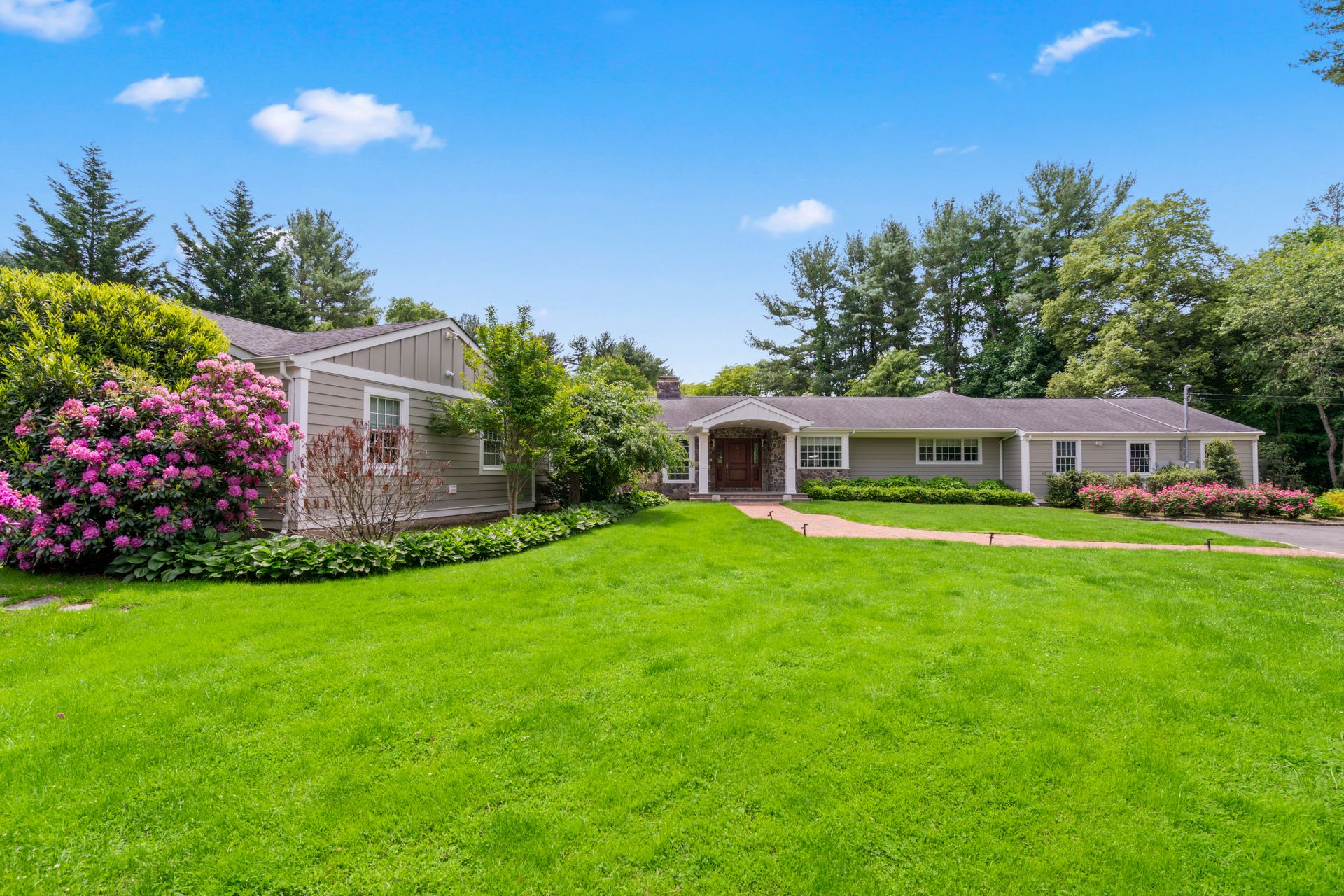 783 Remsens Lane 