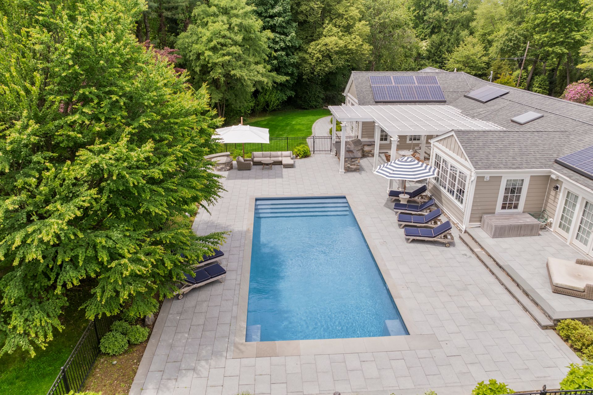 783 Remsens Lane 