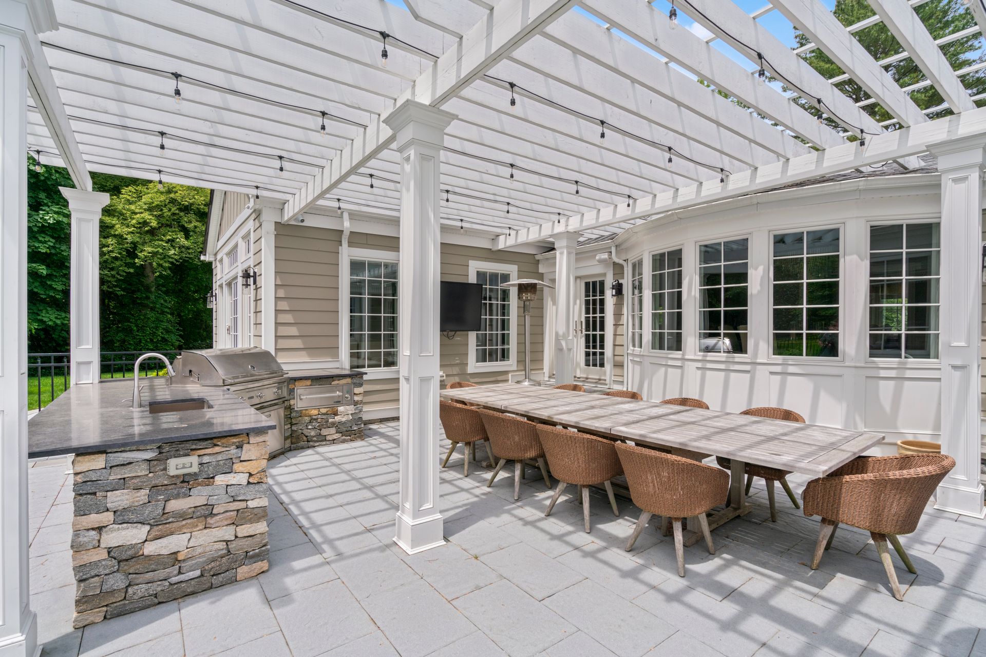 783 Remsens Lane 
