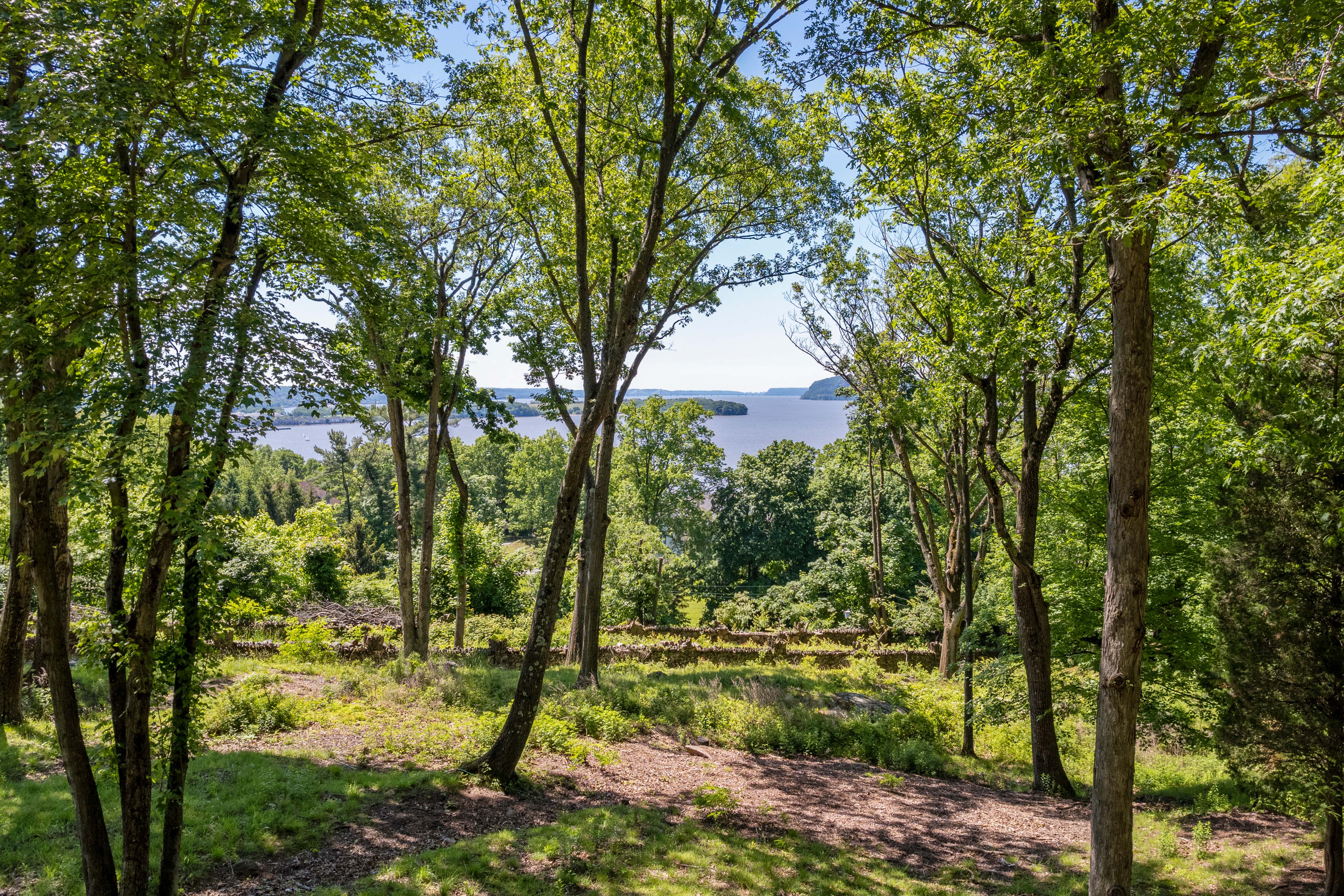 8 Prickly Pear Hill Road