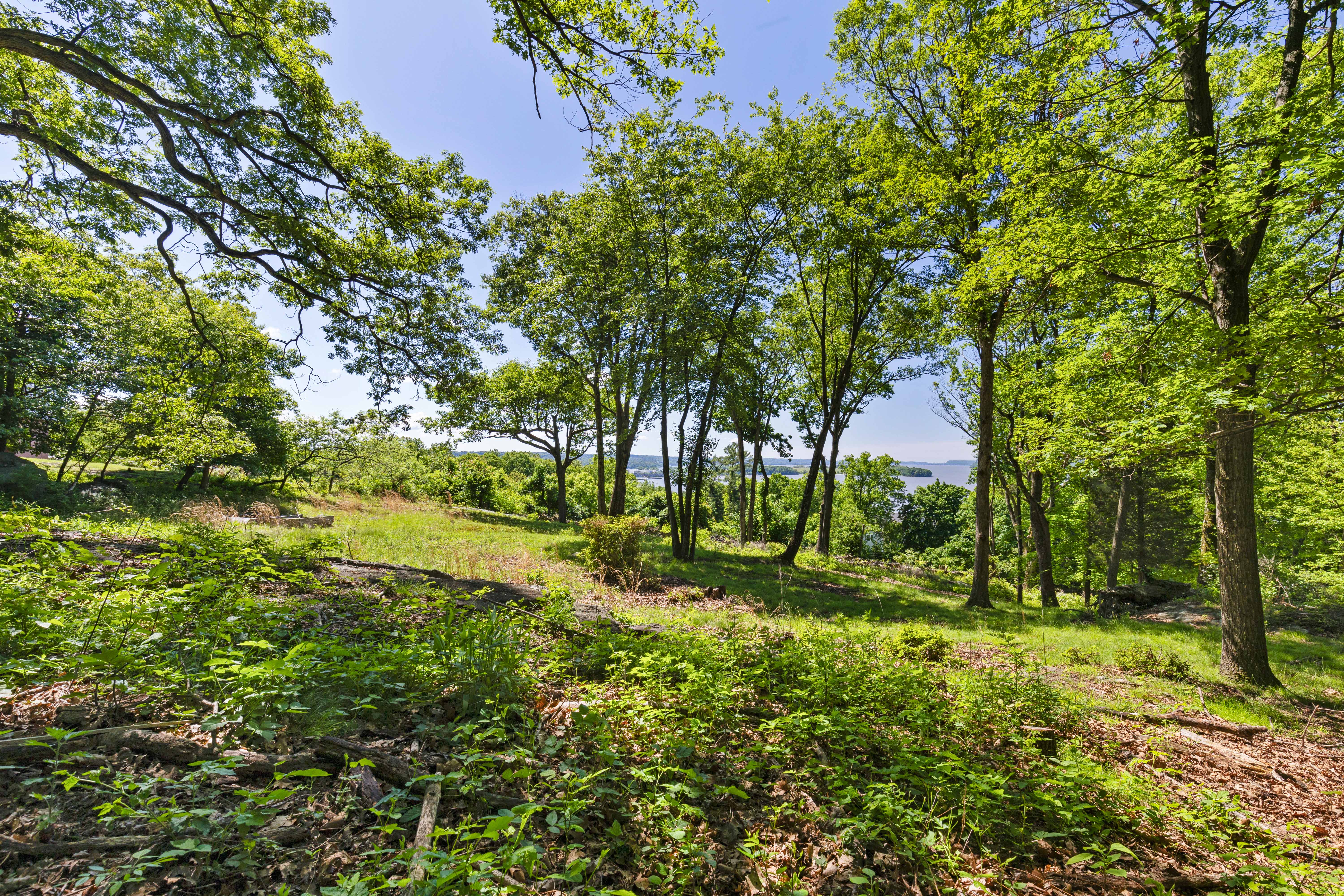 8 Prickly Pear Hill Road