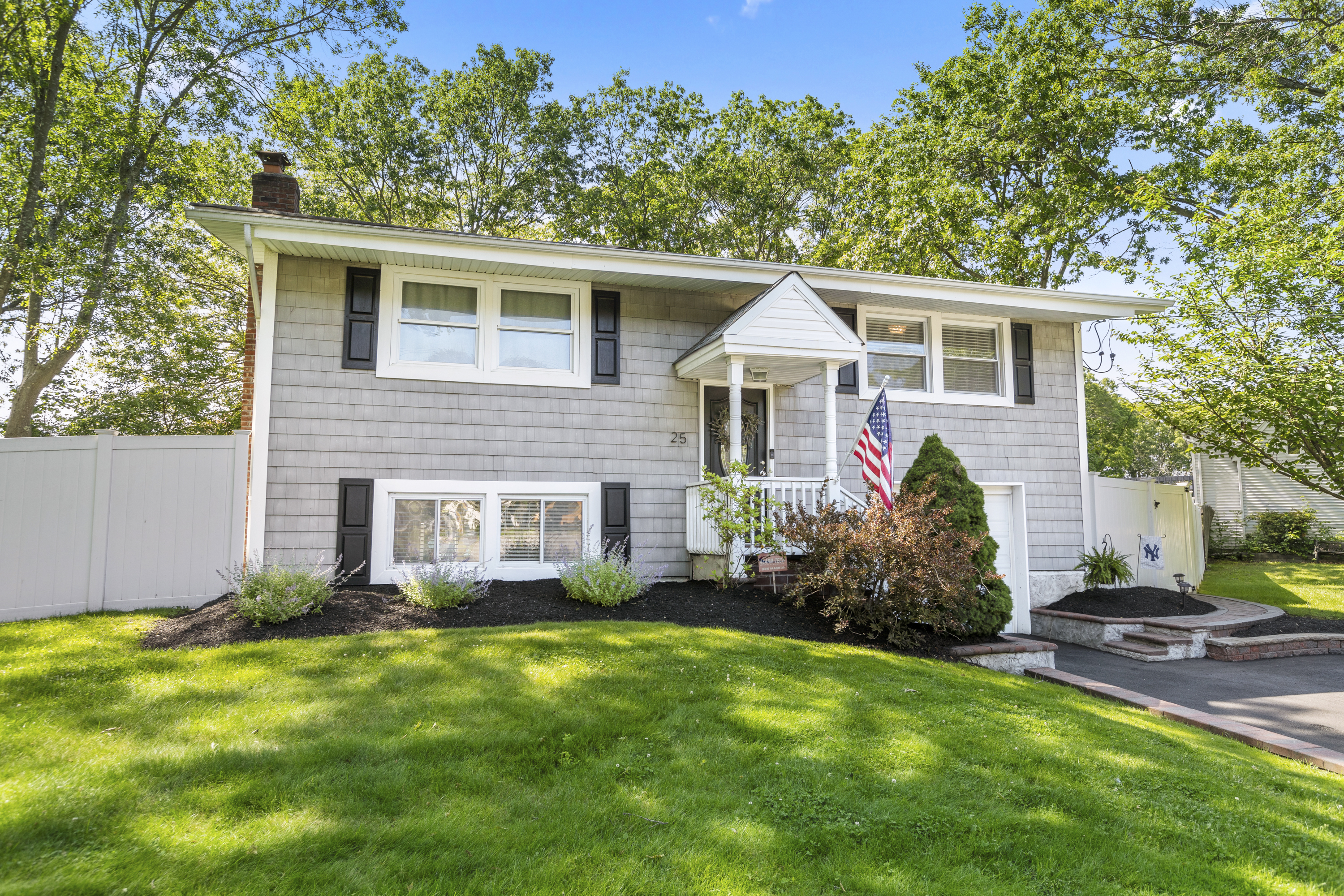25 Arrowhead Lane 