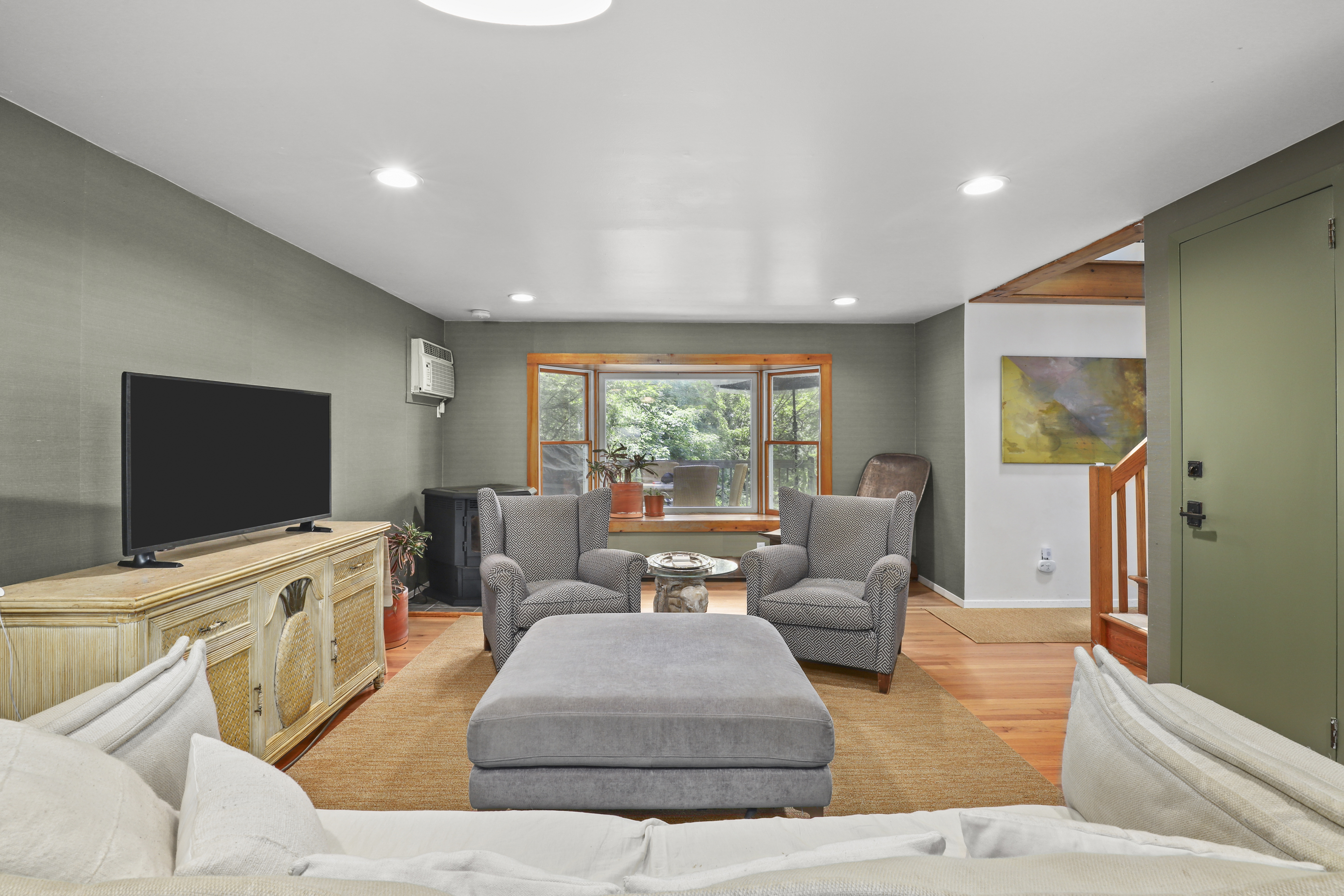 3841 Indian Hill Road