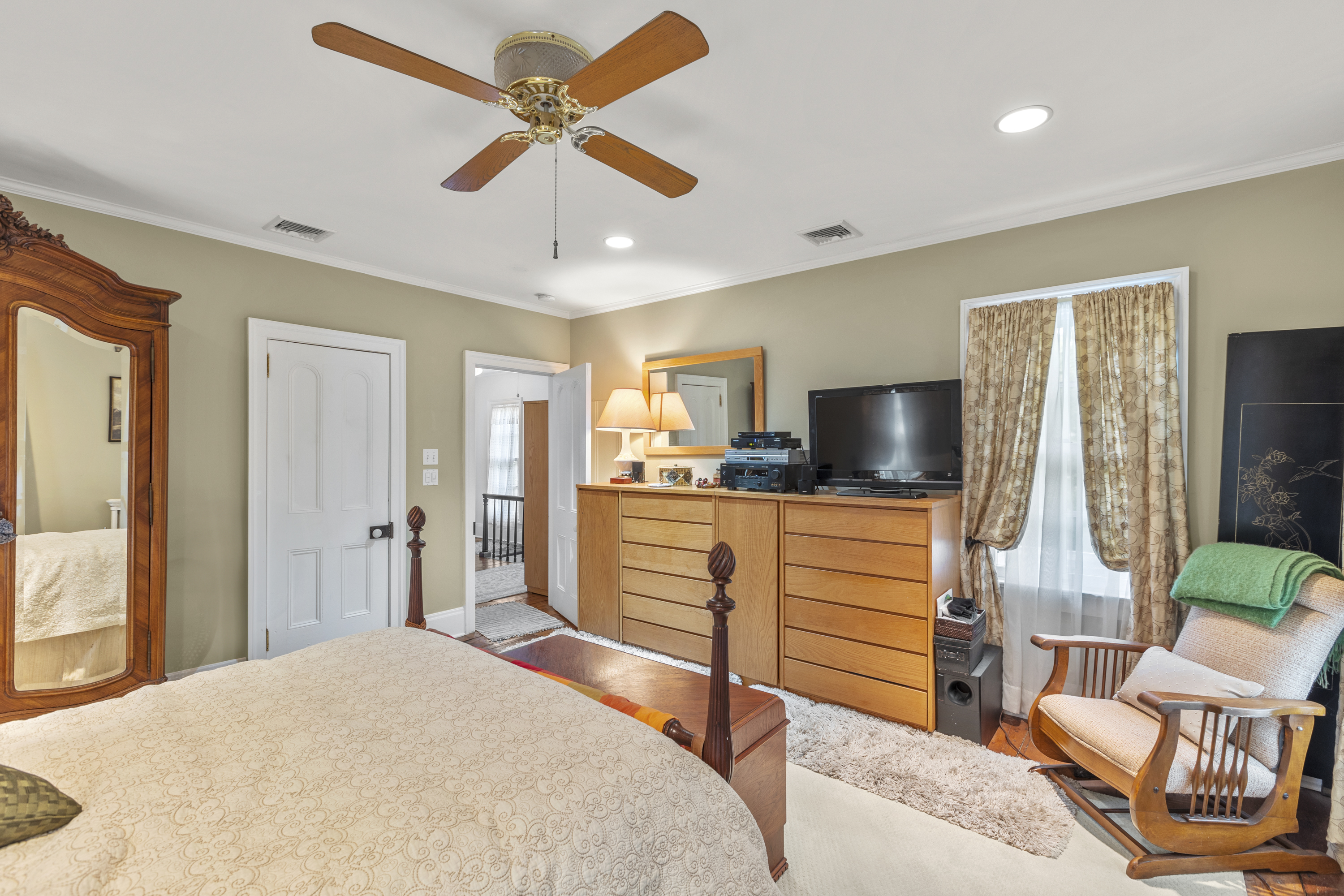 234 Christian Avenue 