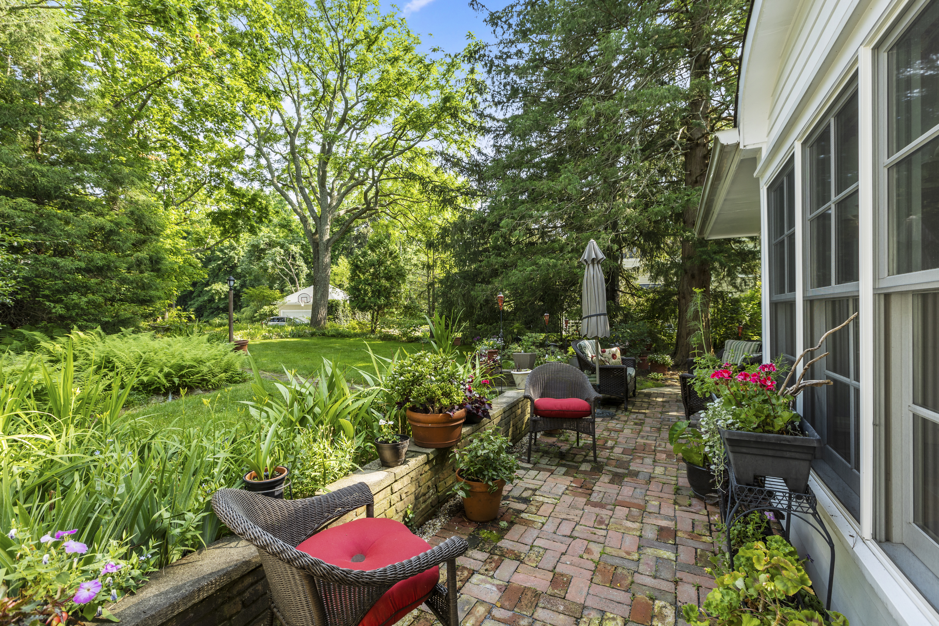 234 Christian Avenue 